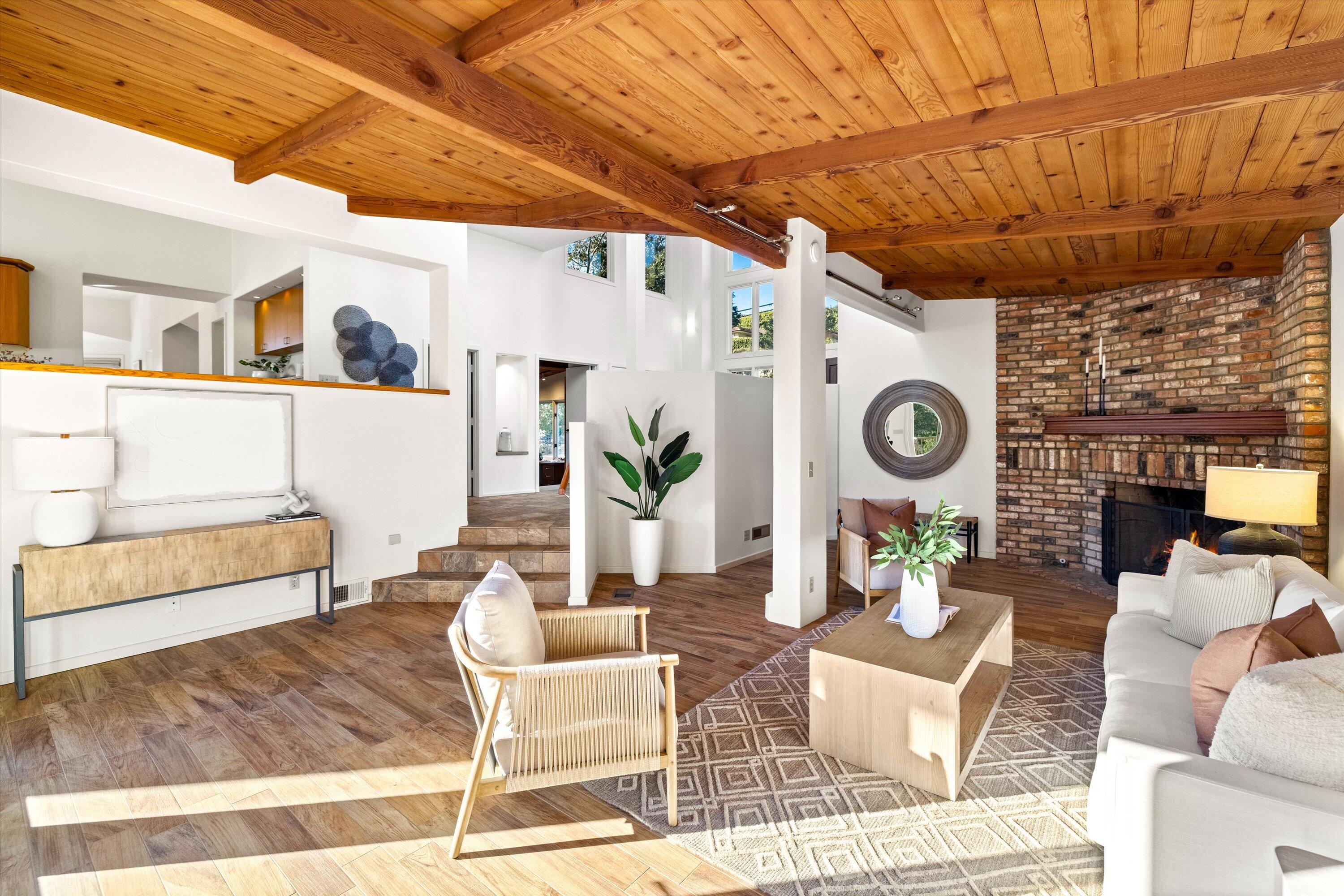 Santa Barbara, California 93103, United States, 4 Bedrooms Bedrooms, ,4 BathroomsBathrooms,Residential,Active,130649