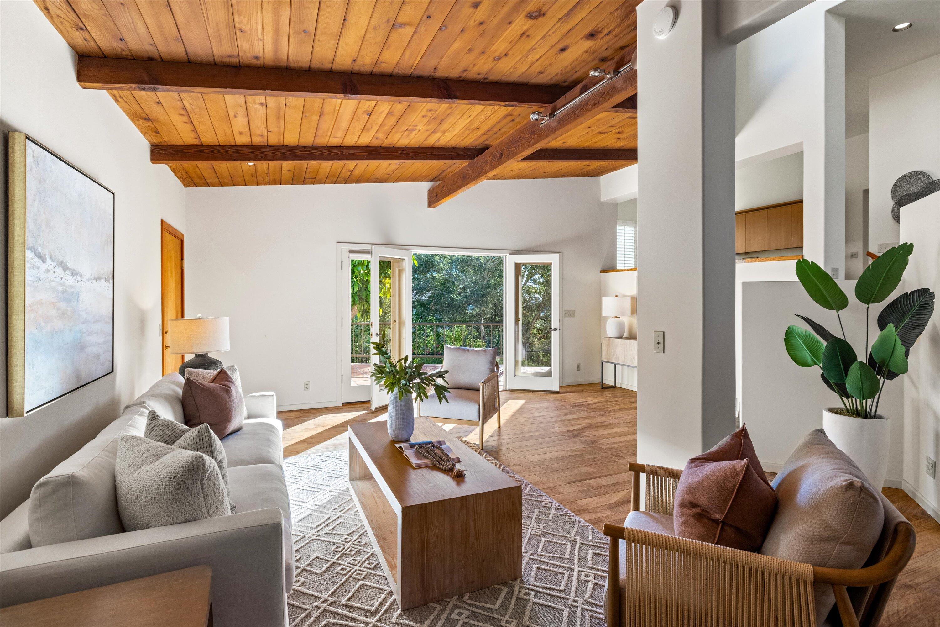 Santa Barbara, California 93103, United States, 4 Bedrooms Bedrooms, ,4 BathroomsBathrooms,Residential,Active,130649