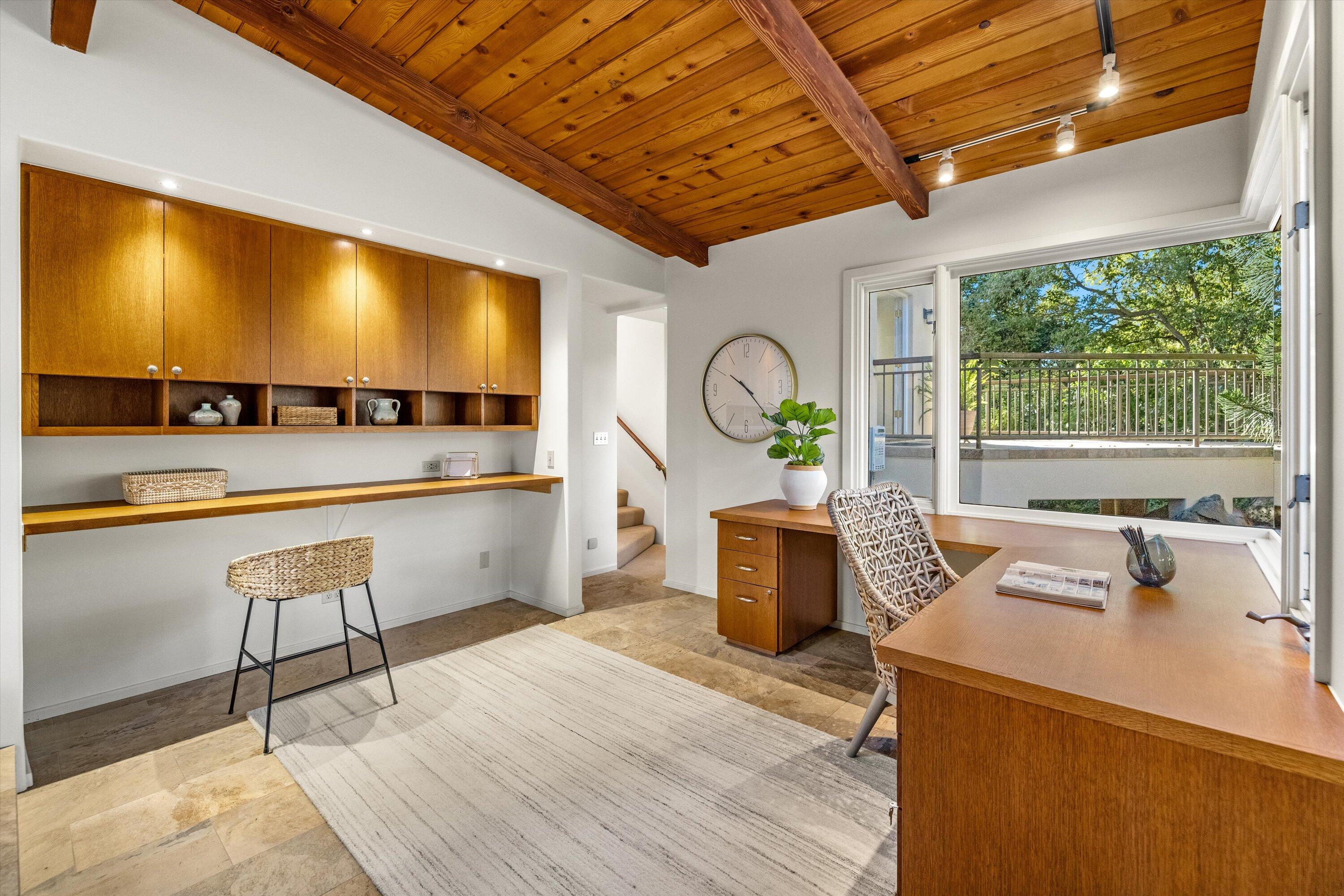 Santa Barbara, California 93103, United States, 4 Bedrooms Bedrooms, ,4 BathroomsBathrooms,Residential,Active,130649