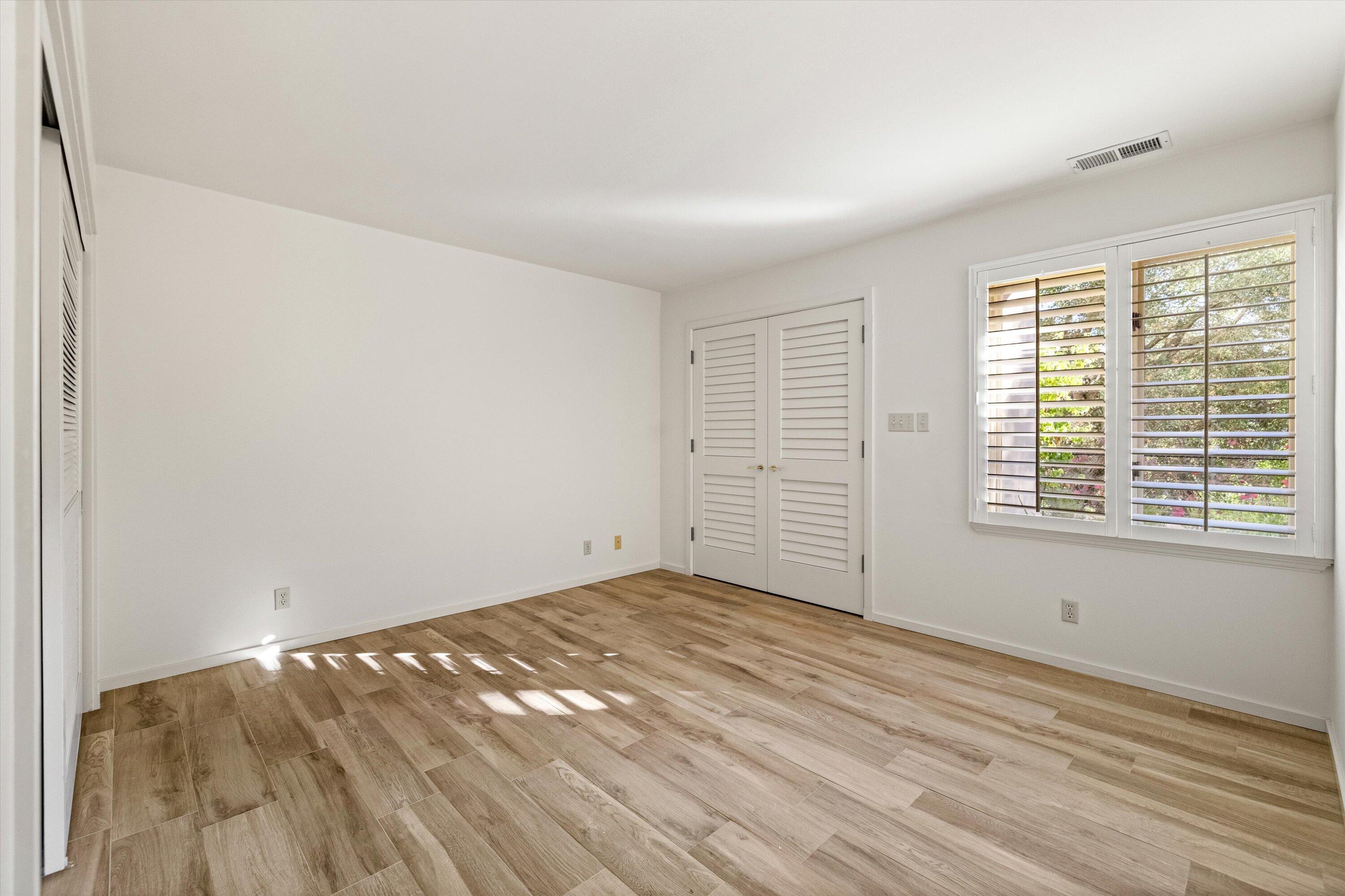 Santa Barbara, California 93103, United States, 4 Bedrooms Bedrooms, ,4 BathroomsBathrooms,Residential,Active,130649