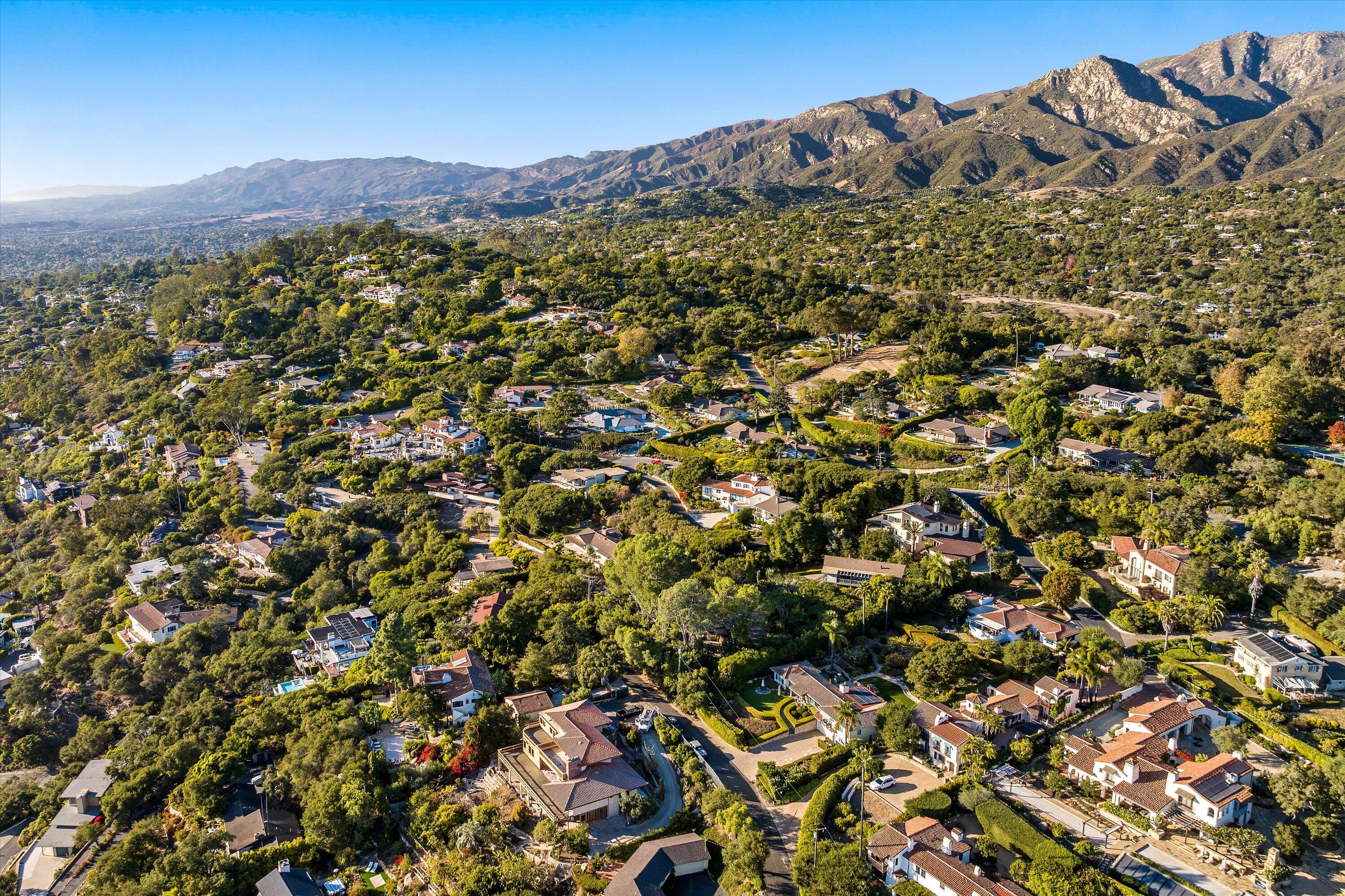 Santa Barbara, California 93103, United States, 4 Bedrooms Bedrooms, ,4 BathroomsBathrooms,Residential,Active,130649