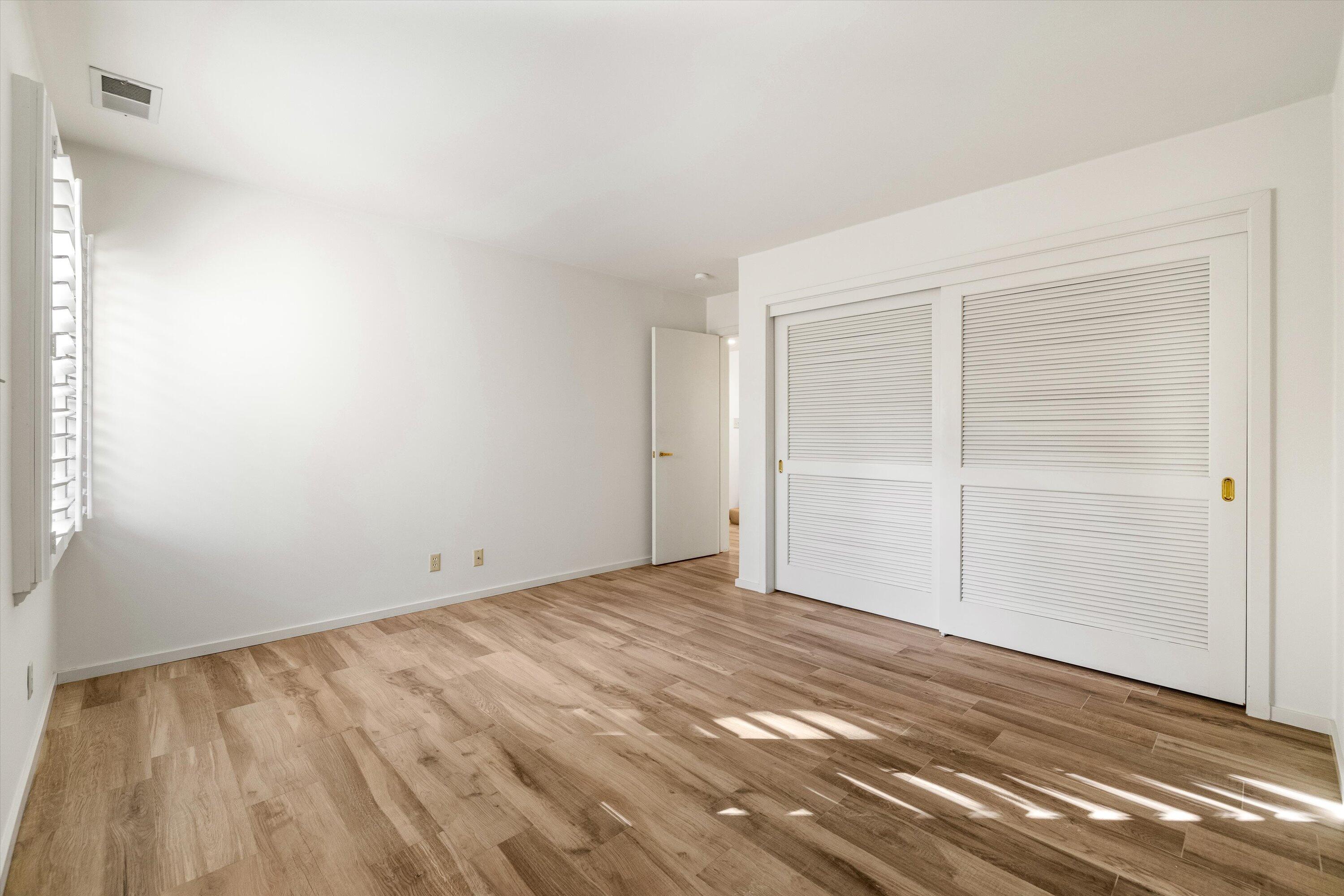 Santa Barbara, California 93103, United States, 4 Bedrooms Bedrooms, ,4 BathroomsBathrooms,Residential,Active,130649