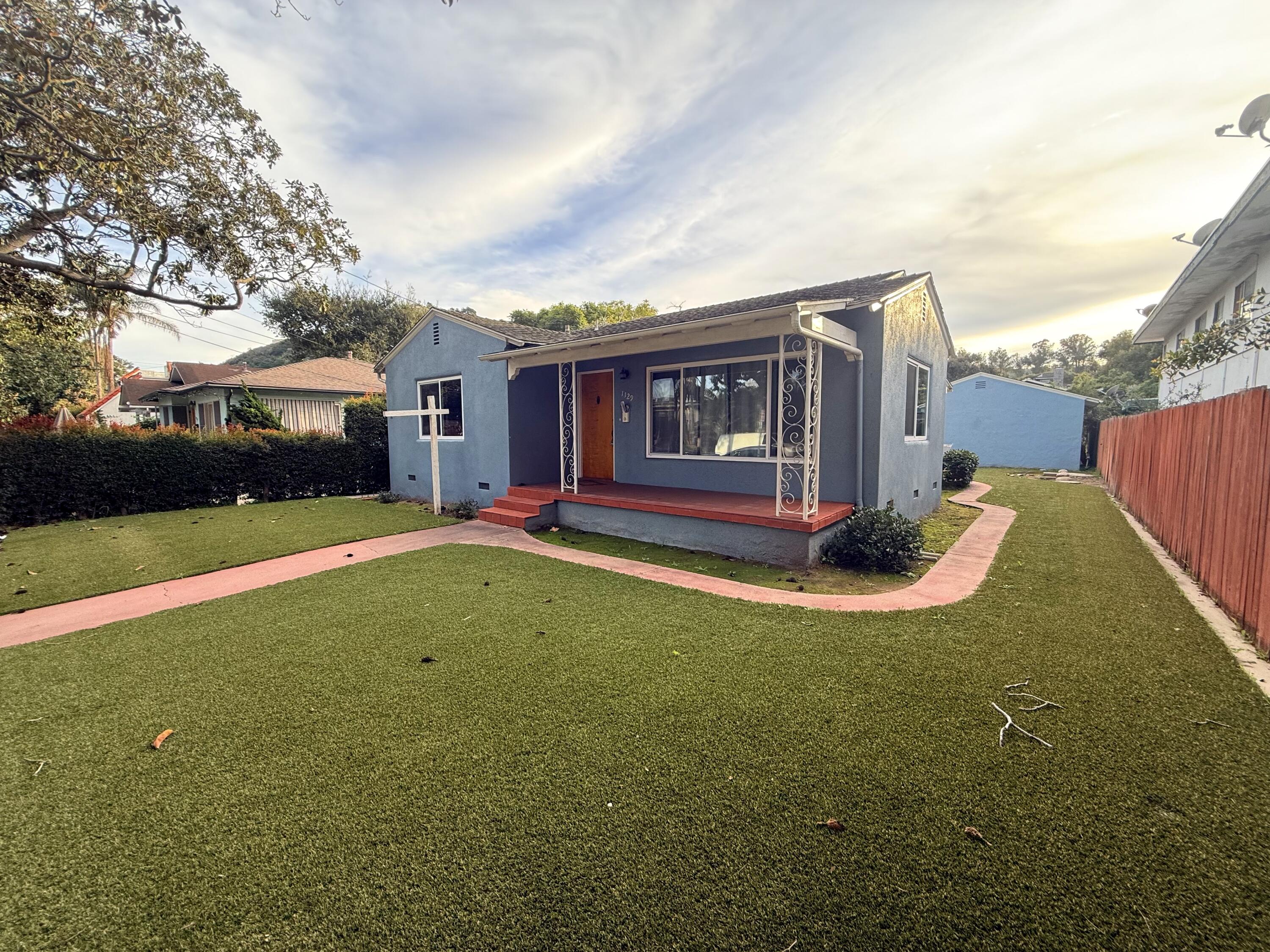 1129 San Andres Street