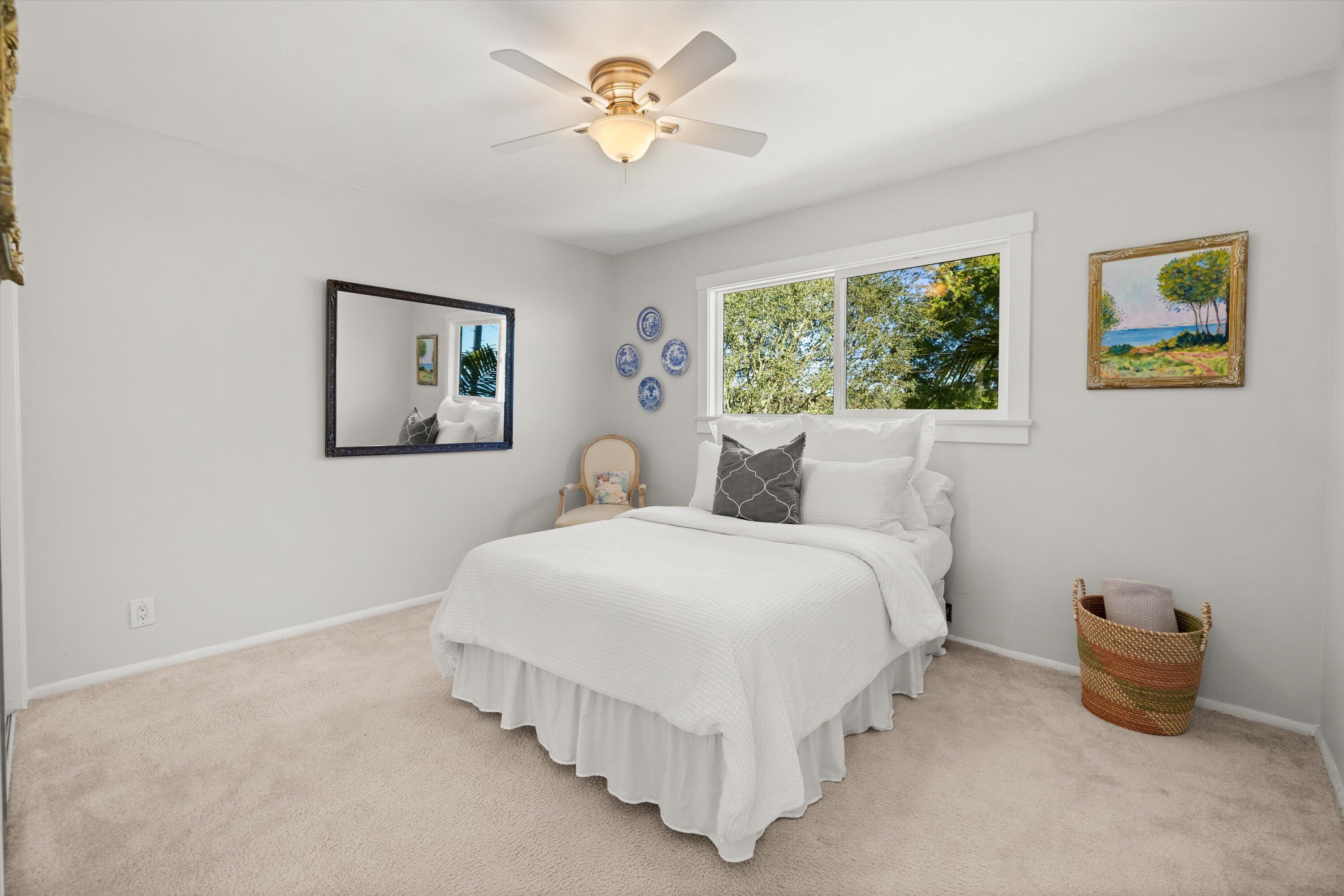 Santa Barbara, California 93109, United States, 5 Bedrooms Bedrooms, ,2 BathroomsBathrooms,Residential,Pending,77096