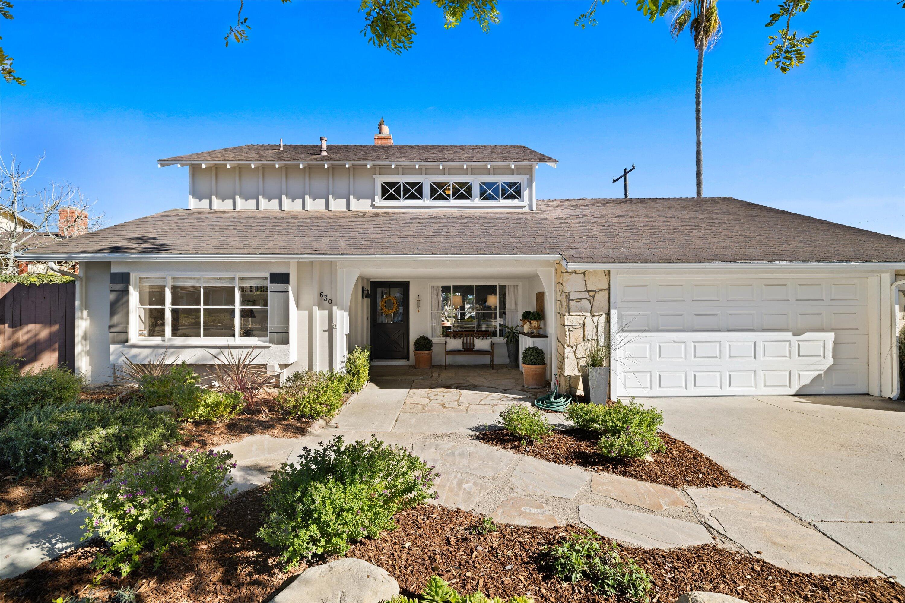 Santa Barbara, California 93109, United States, 5 Bedrooms Bedrooms, ,2 BathroomsBathrooms,Residential,Pending,77096