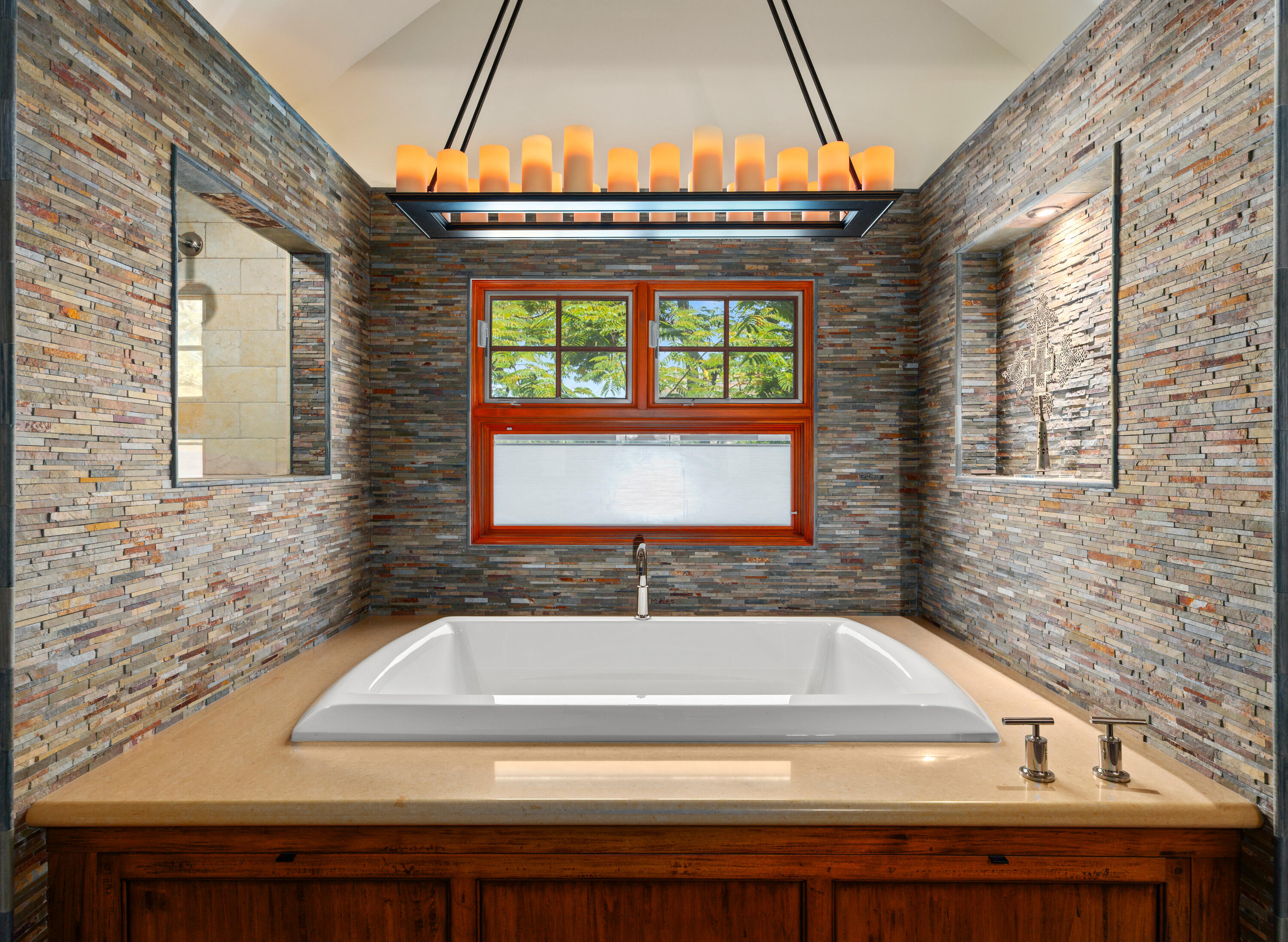 Solvang, California 93463, United States, 5 Bedrooms Bedrooms, ,4 BathroomsBathrooms,Residential,Active,165660