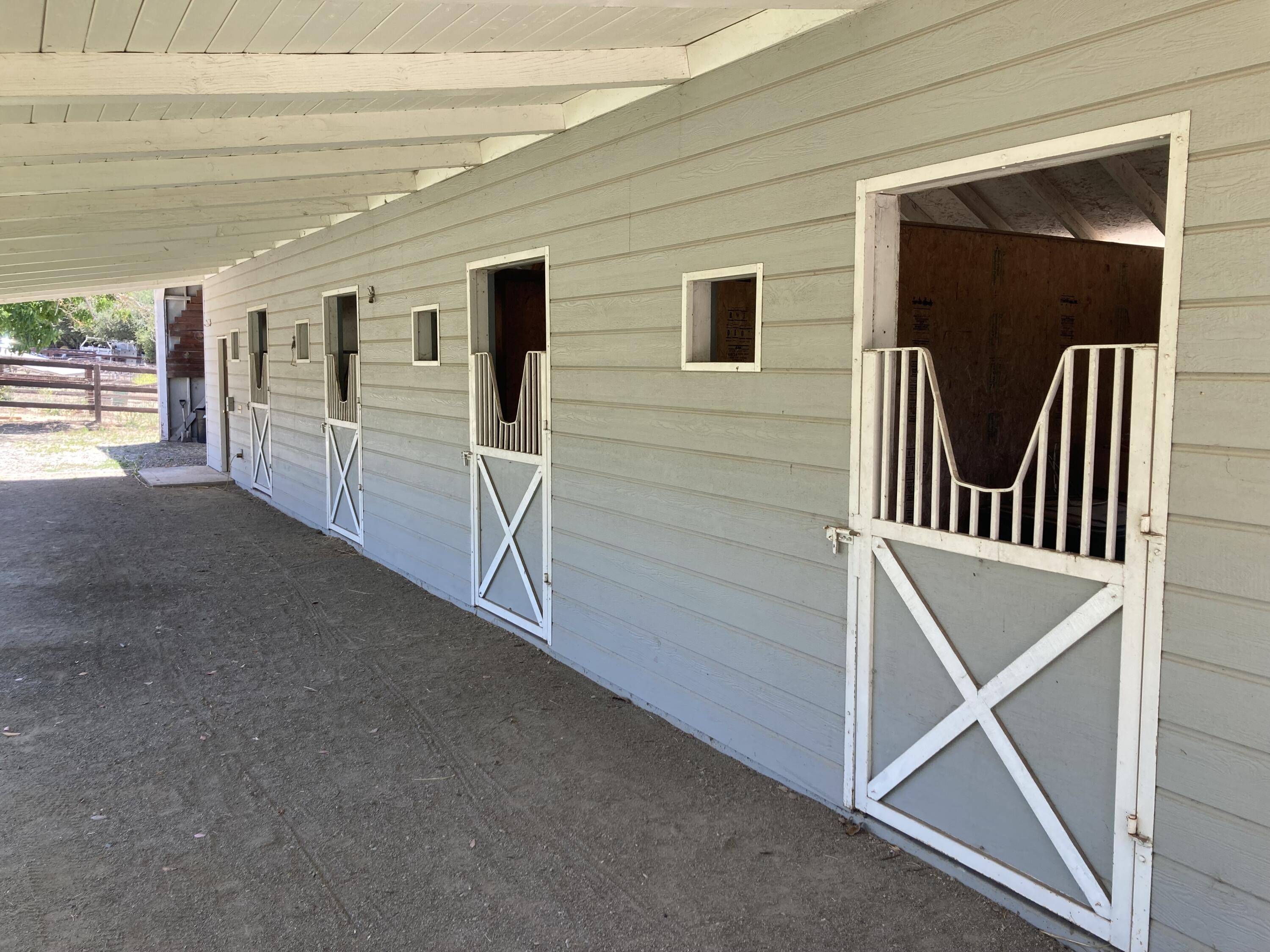 Solvang, California 93463, United States, 5 Bedrooms Bedrooms, ,4 BathroomsBathrooms,Residential,Active,165660