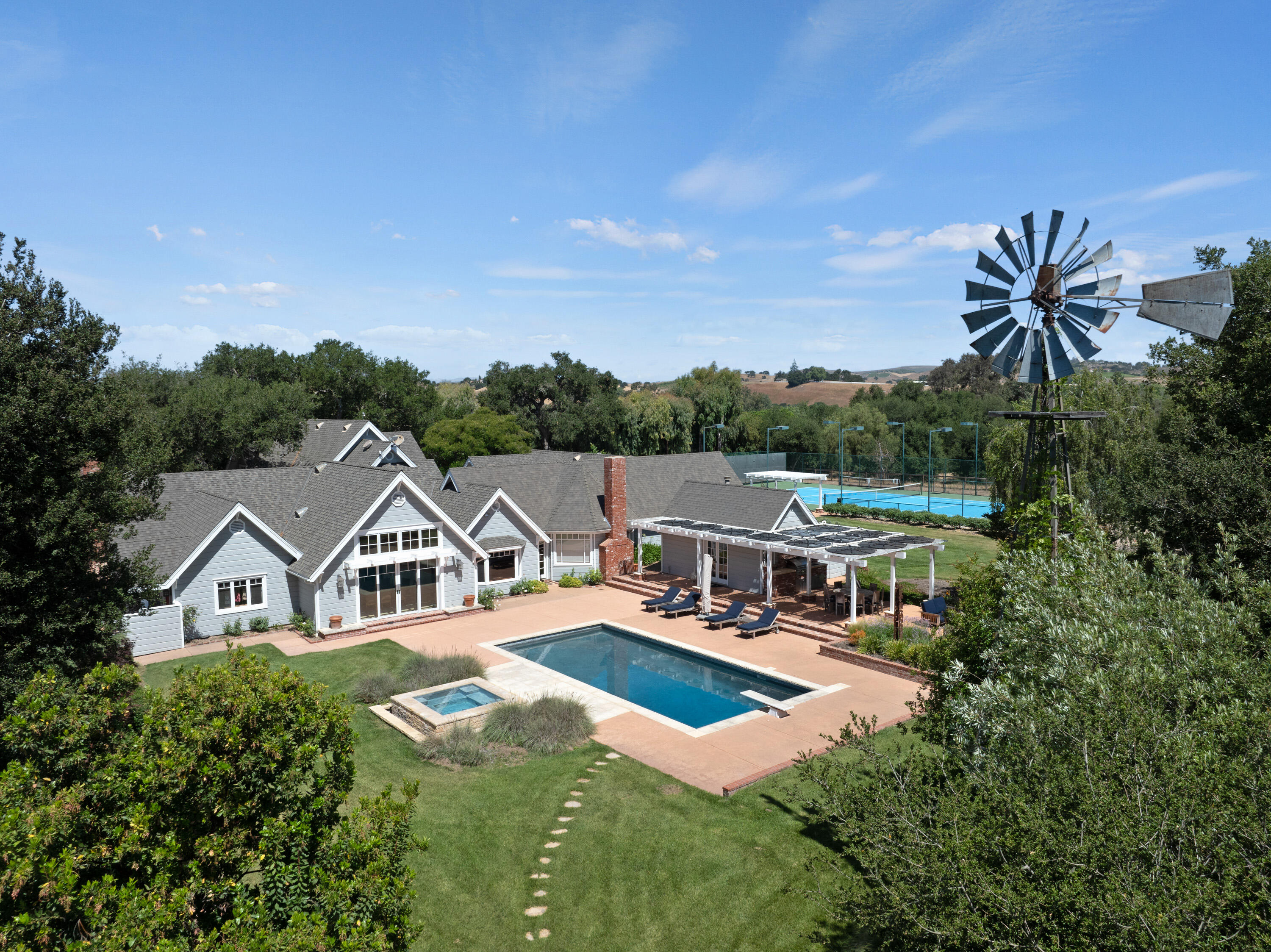 Solvang, California 93463, United States, 5 Bedrooms Bedrooms, ,4 BathroomsBathrooms,Residential,Active,165660