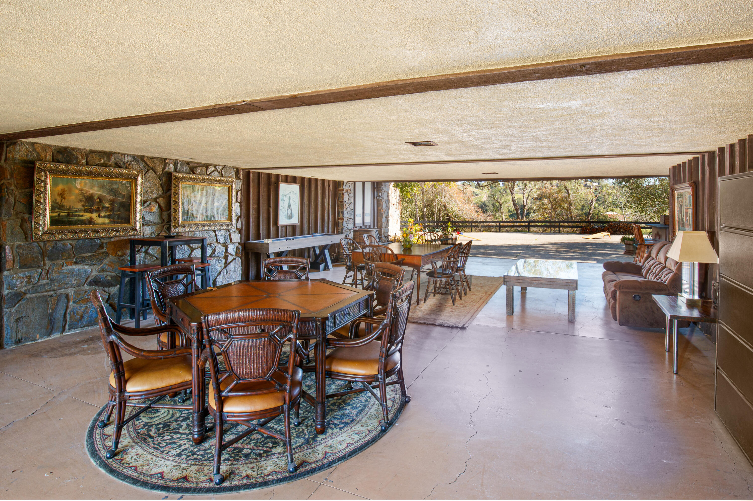 Santa Ynez, California 93460, United States, 4 Bedrooms Bedrooms, ,4 BathroomsBathrooms,Residential,Active,68378