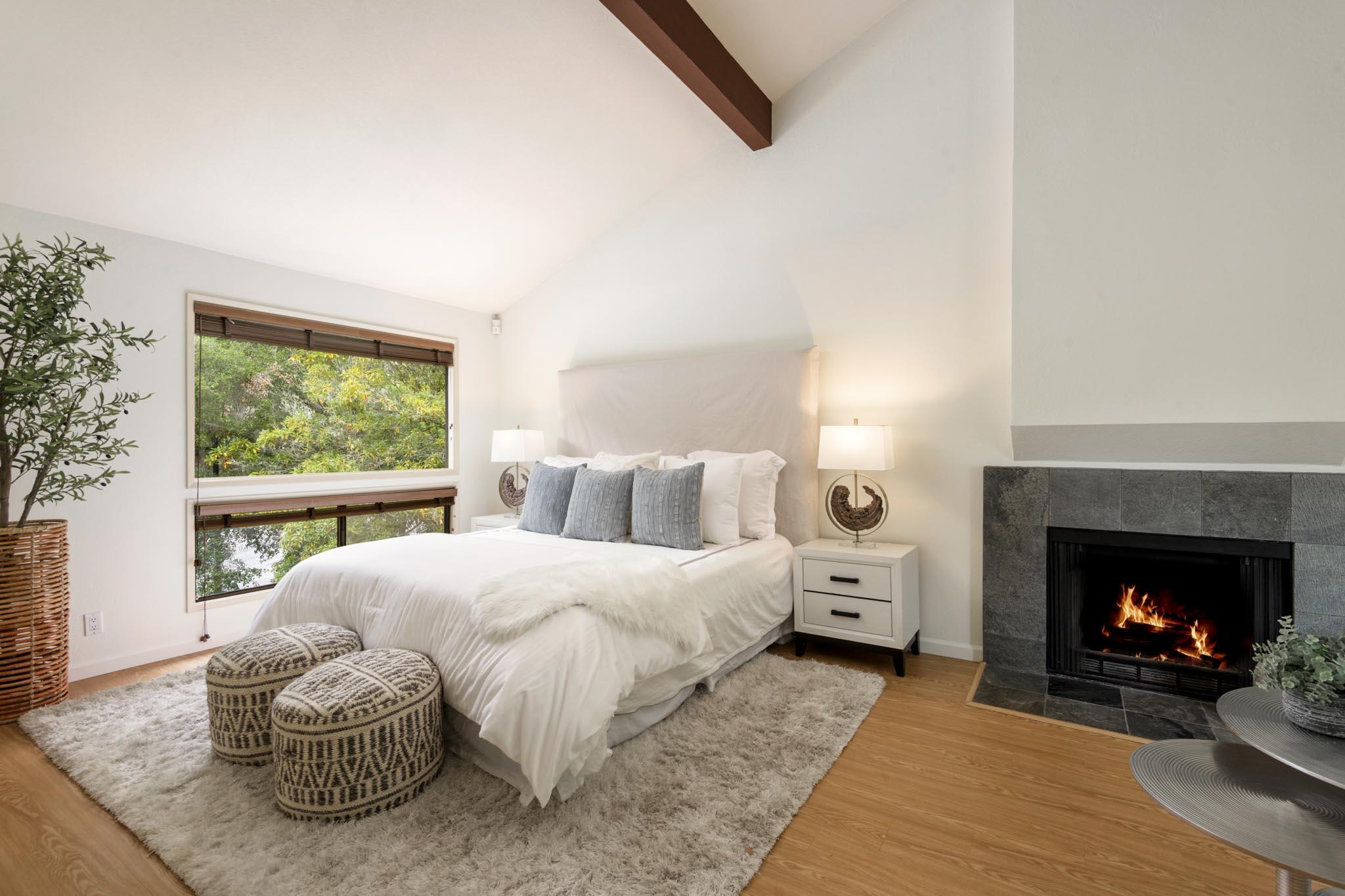 Santa Barbara, California 93105, United States, 3 Bedrooms Bedrooms, ,2 BathroomsBathrooms,Residential,Active,184991