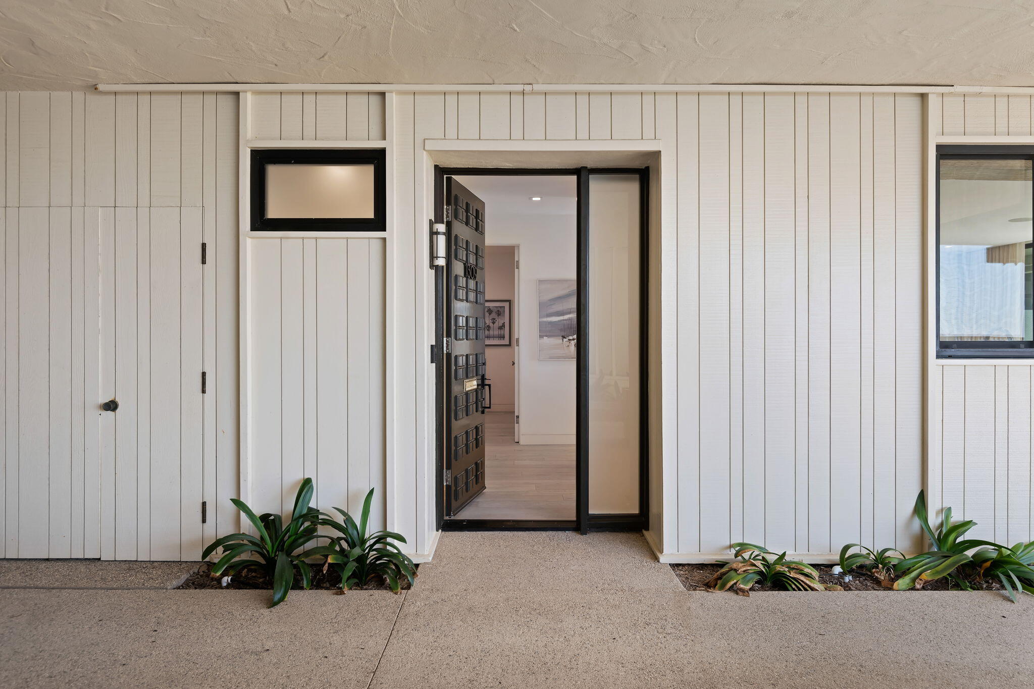 1309 Plaza Pacifica