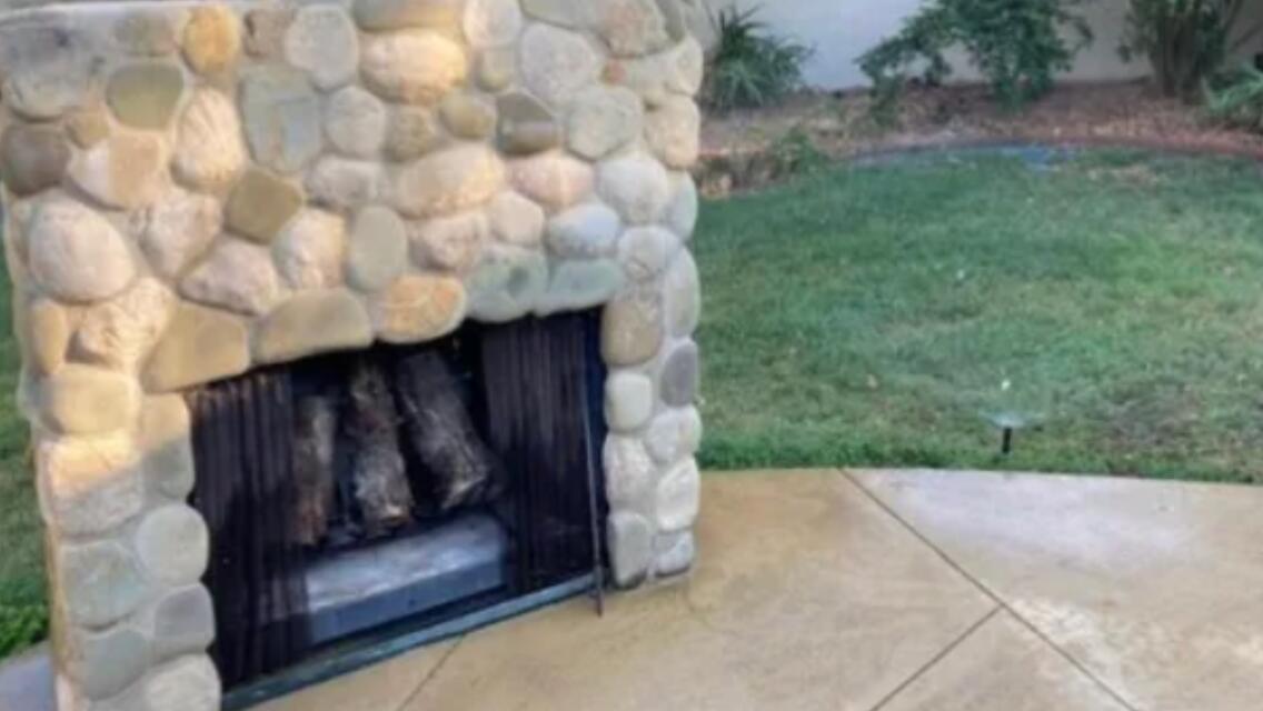 Santa Barbara, California 93110, United States, 2 Bedrooms Bedrooms, ,1 BathroomBathrooms,Residential,Active,138519