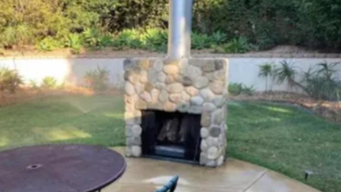 Santa Barbara, California 93110, United States, 2 Bedrooms Bedrooms, ,1 BathroomBathrooms,Residential,Active,138519