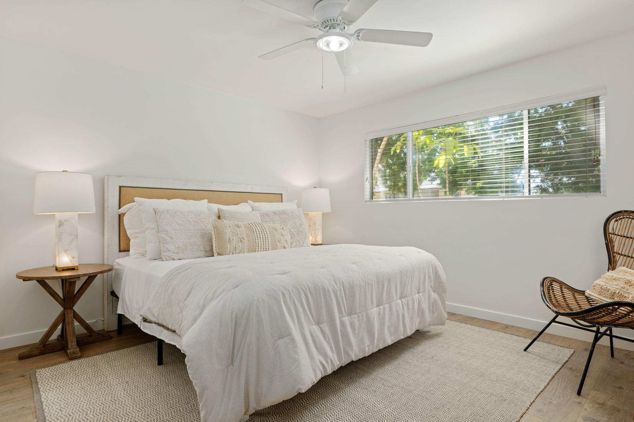 Santa Barbara, California 93101, United States, 2 Bedrooms Bedrooms, ,2 BathroomsBathrooms,Residential,Active,167460