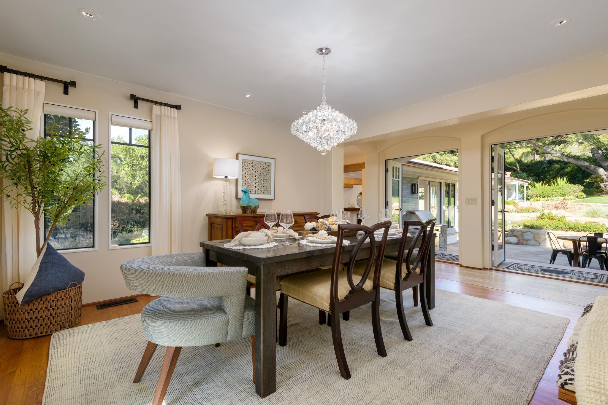 Santa Barbara, California 93108, United States, 4 Bedrooms Bedrooms, ,3 BathroomsBathrooms,Residential,Active,36431