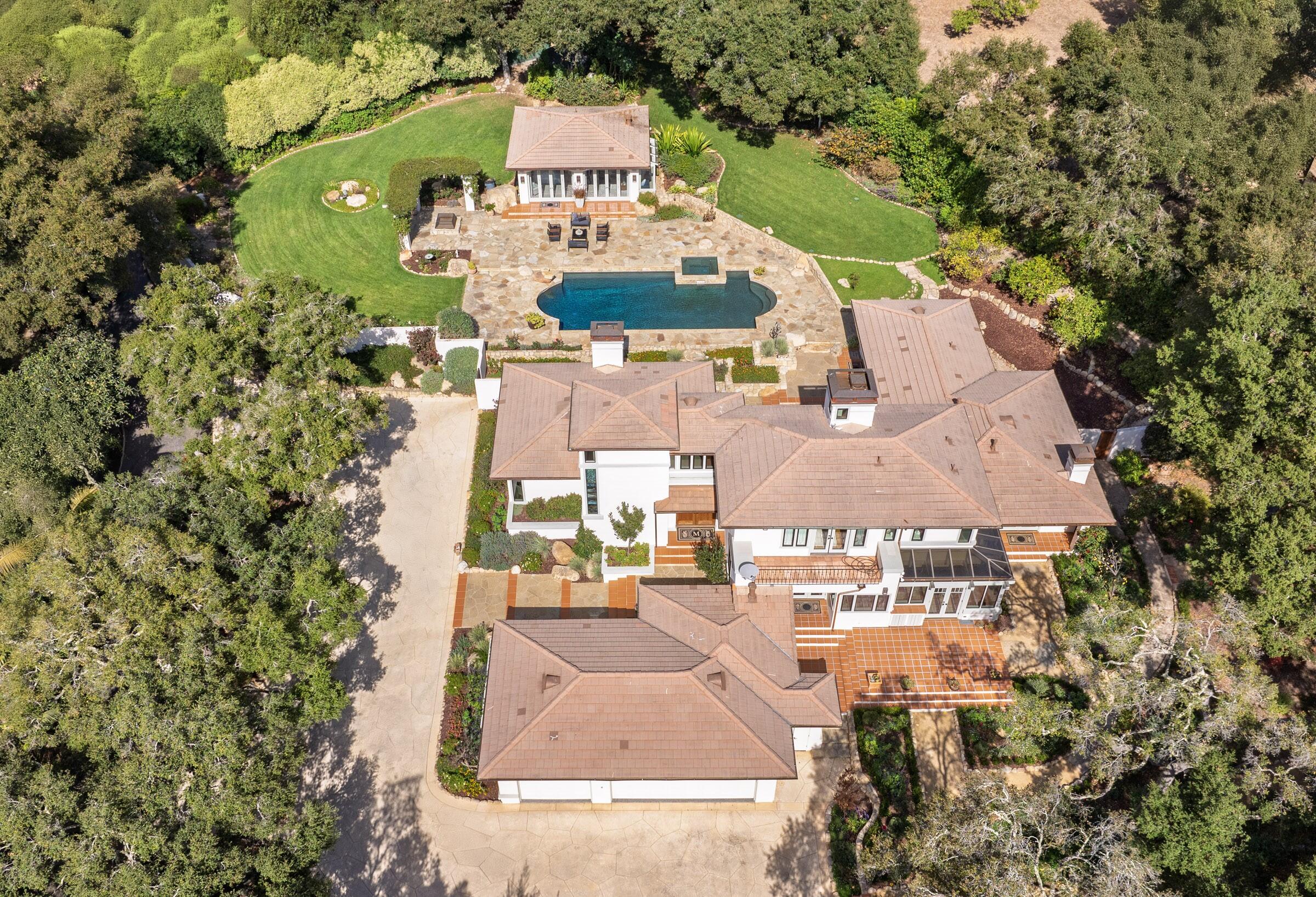 Santa Barbara, California 93108, United States, 4 Bedrooms Bedrooms, ,3 BathroomsBathrooms,Residential,Active,36431