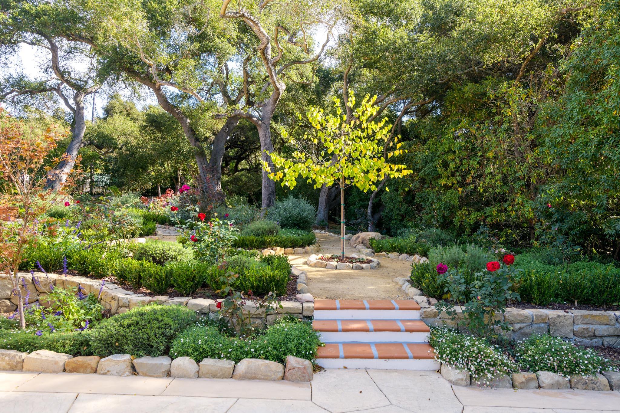 Santa Barbara, California 93108, United States, 4 Bedrooms Bedrooms, ,3 BathroomsBathrooms,Residential,Active,36431