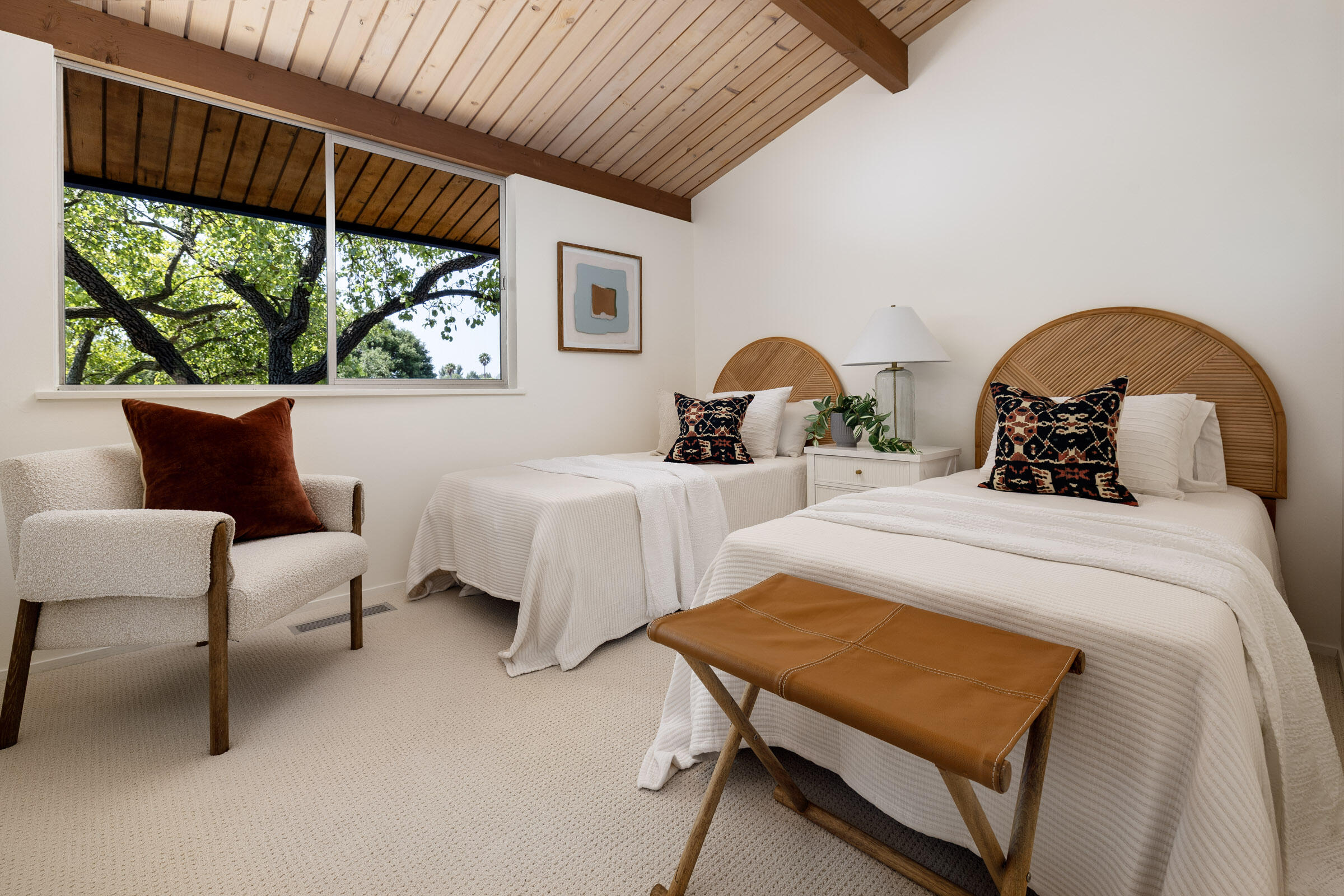 Santa Barbara, California 93110, United States, 4 Bedrooms Bedrooms, ,3 BathroomsBathrooms,Residential,Active,123184