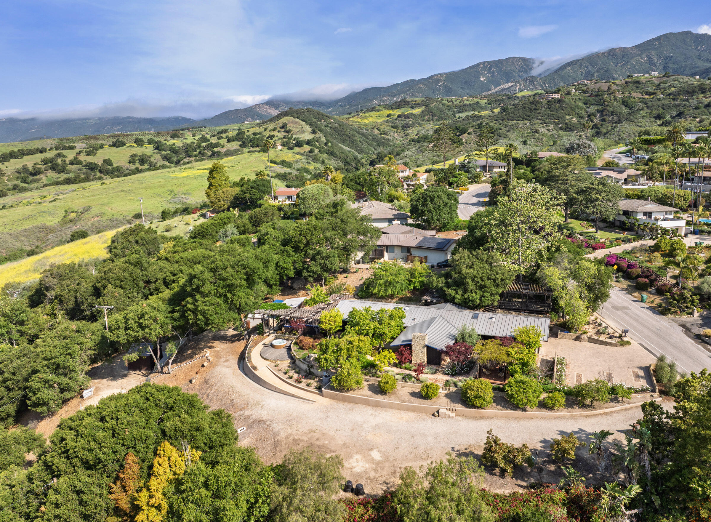 Santa Barbara, California 93110, United States, 4 Bedrooms Bedrooms, ,3 BathroomsBathrooms,Residential,Active,123184