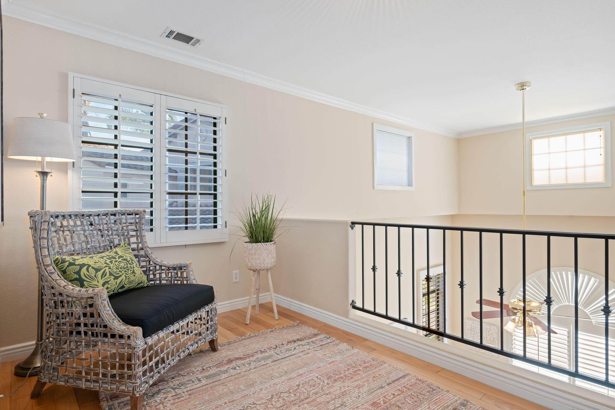 Santa Barbara, California 93111, United States, 4 Bedrooms Bedrooms, ,3 BathroomsBathrooms,Residential,Active,135641