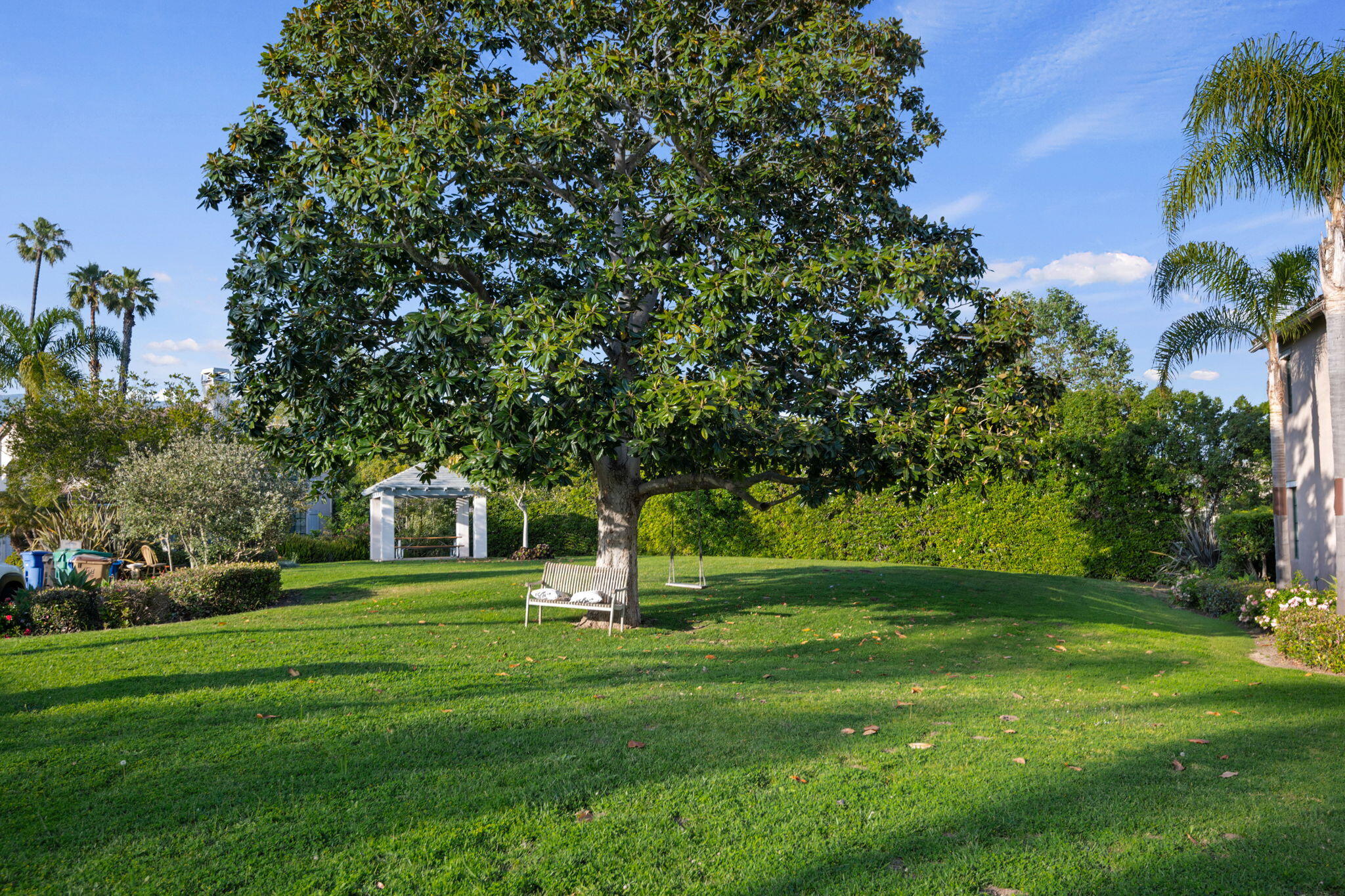 Santa Barbara, California 93111, United States, 4 Bedrooms Bedrooms, ,3 BathroomsBathrooms,Residential,Active,135641