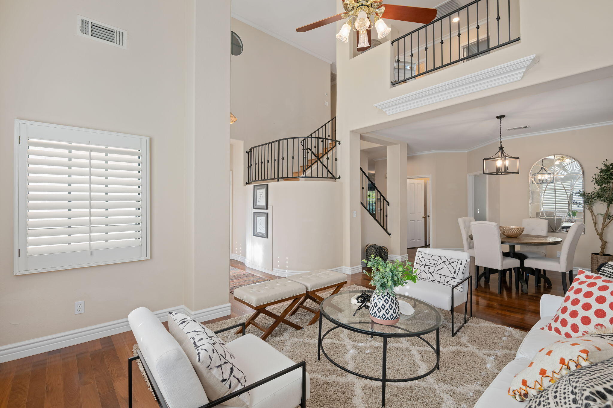 Santa Barbara, California 93111, United States, 4 Bedrooms Bedrooms, ,3 BathroomsBathrooms,Residential,Active,135641