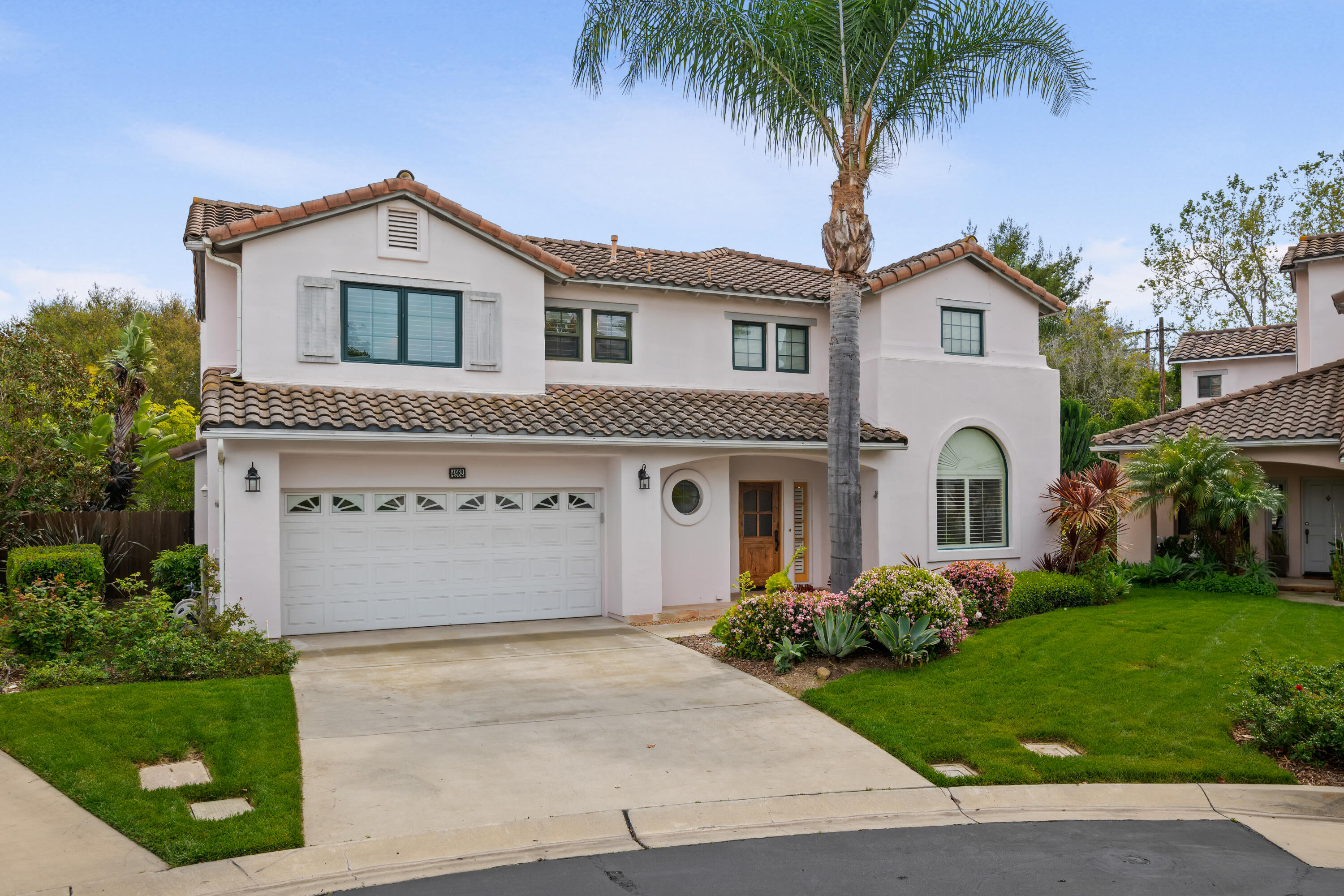 Santa Barbara, California 93111, United States, 4 Bedrooms Bedrooms, ,3 BathroomsBathrooms,Residential,Active,135641