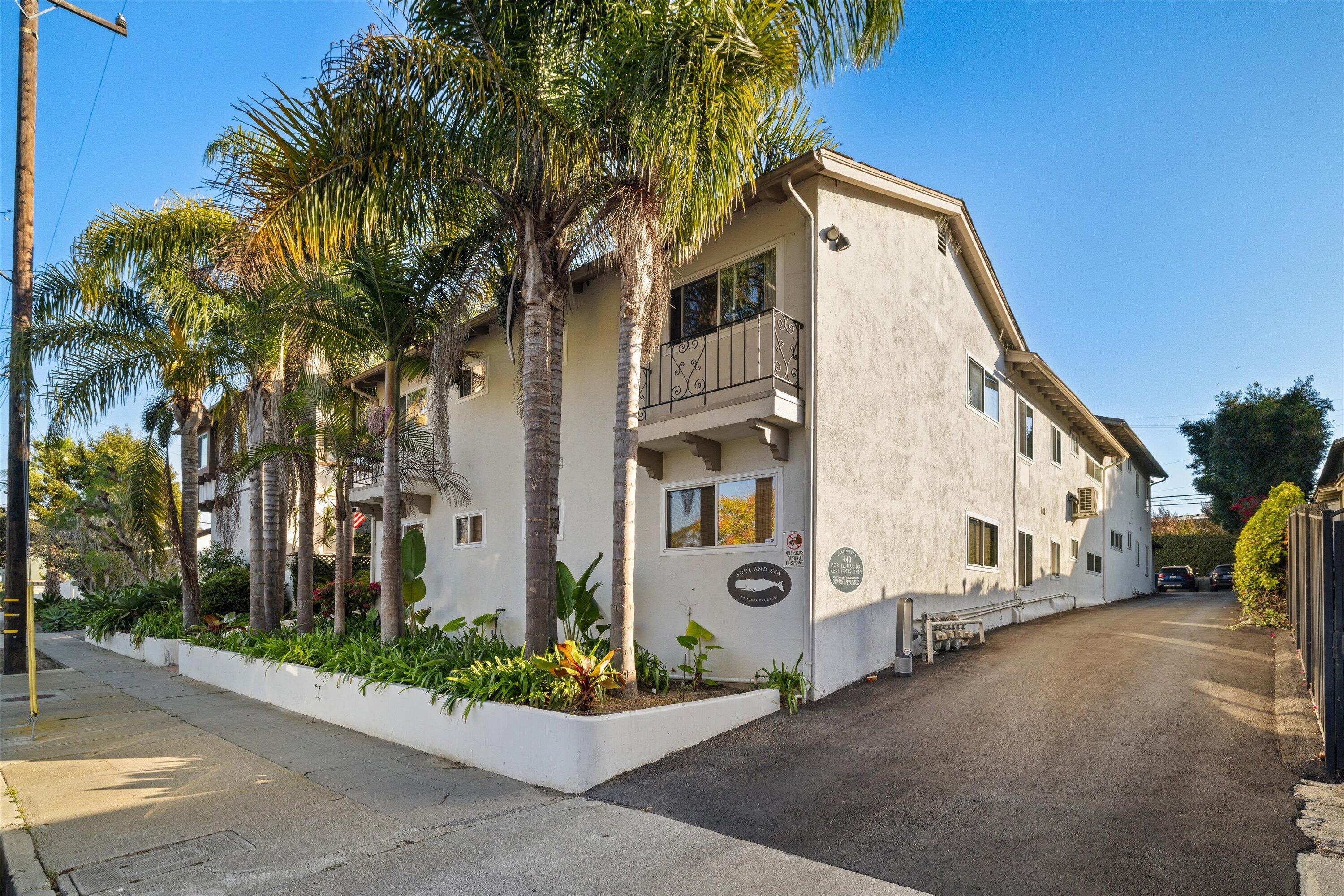 Santa Barbara, California 93103, United States, ,Residential,Active,168509