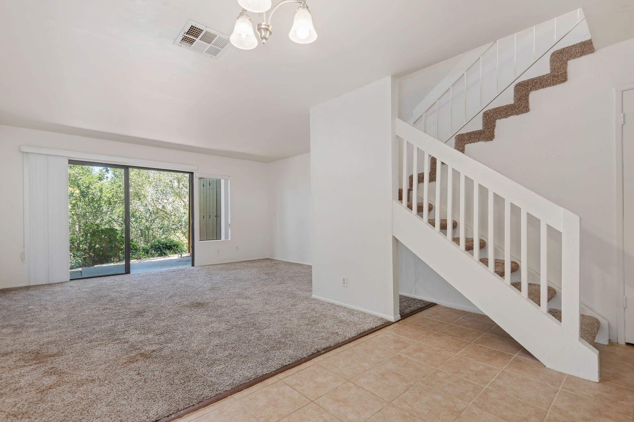 986 Miramonte Drive Apt 4