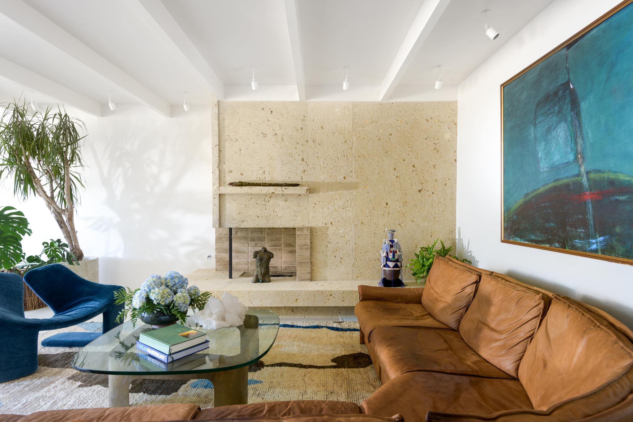 Carpinteria, California 93013, United States, 5 Bedrooms Bedrooms, ,4 BathroomsBathrooms,Residential,Active,222295