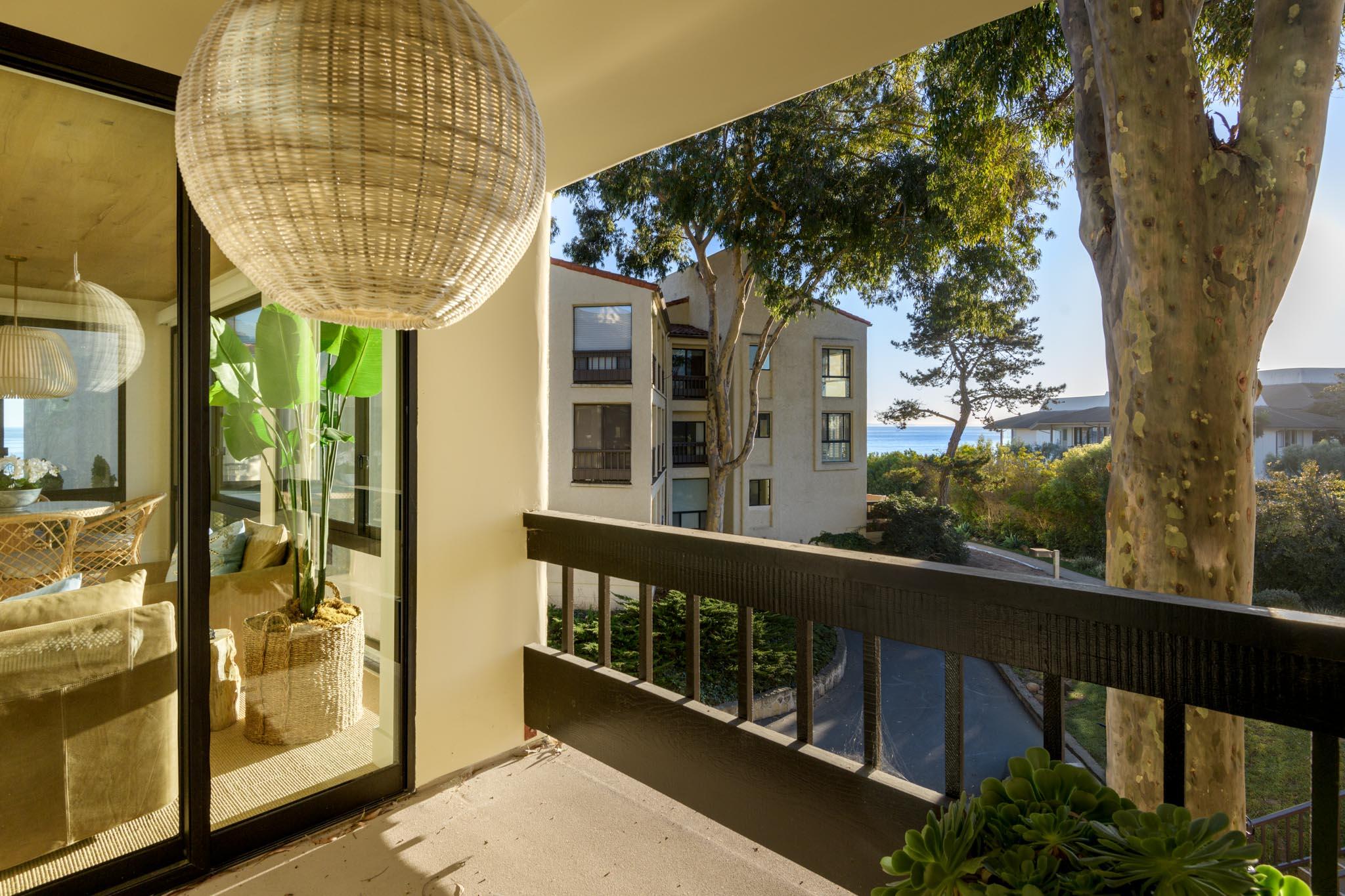 Montecito, California 93108, United States, 2 Bedrooms Bedrooms, ,2 BathroomsBathrooms,Residential,Active,39950