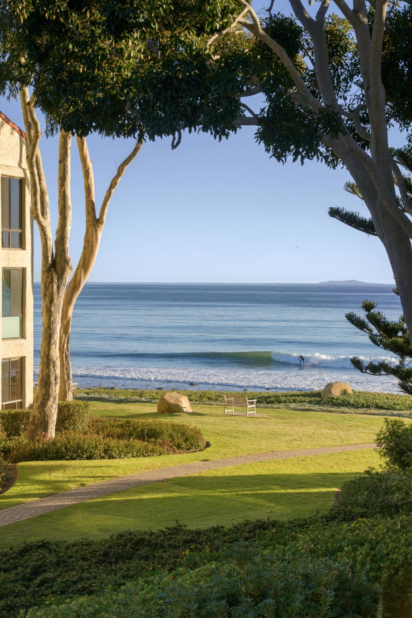 Montecito, California 93108, United States, 2 Bedrooms Bedrooms, ,2 BathroomsBathrooms,Residential,Active,39950