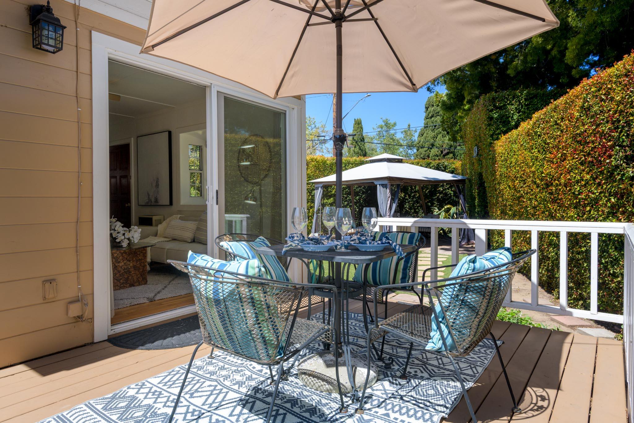 Santa Barbara, California 93105, United States, 4 Bedrooms Bedrooms, ,3 BathroomsBathrooms,Residential,Active,105158