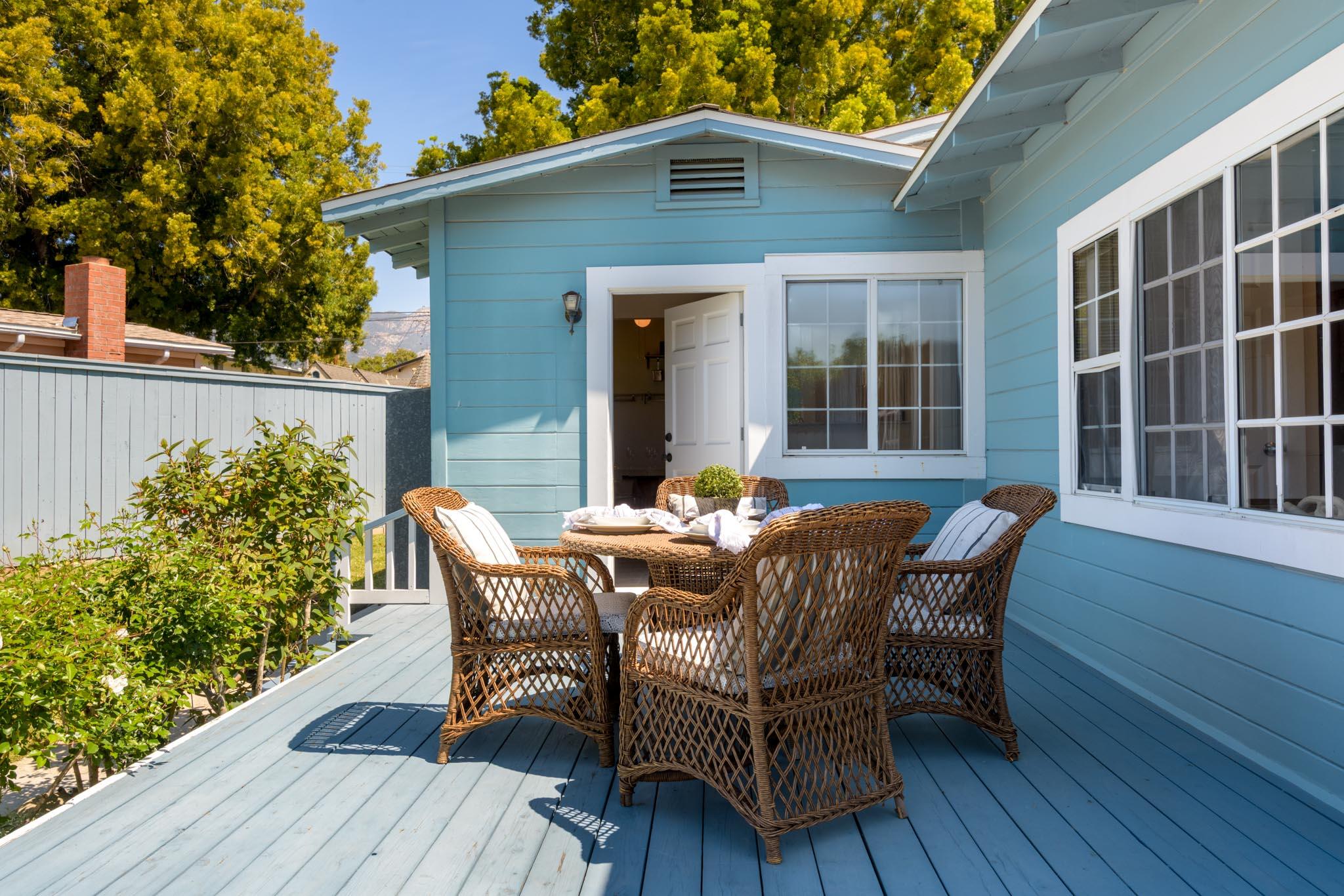 Santa Barbara, California 93105, United States, 4 Bedrooms Bedrooms, ,3 BathroomsBathrooms,Residential,Active,105158