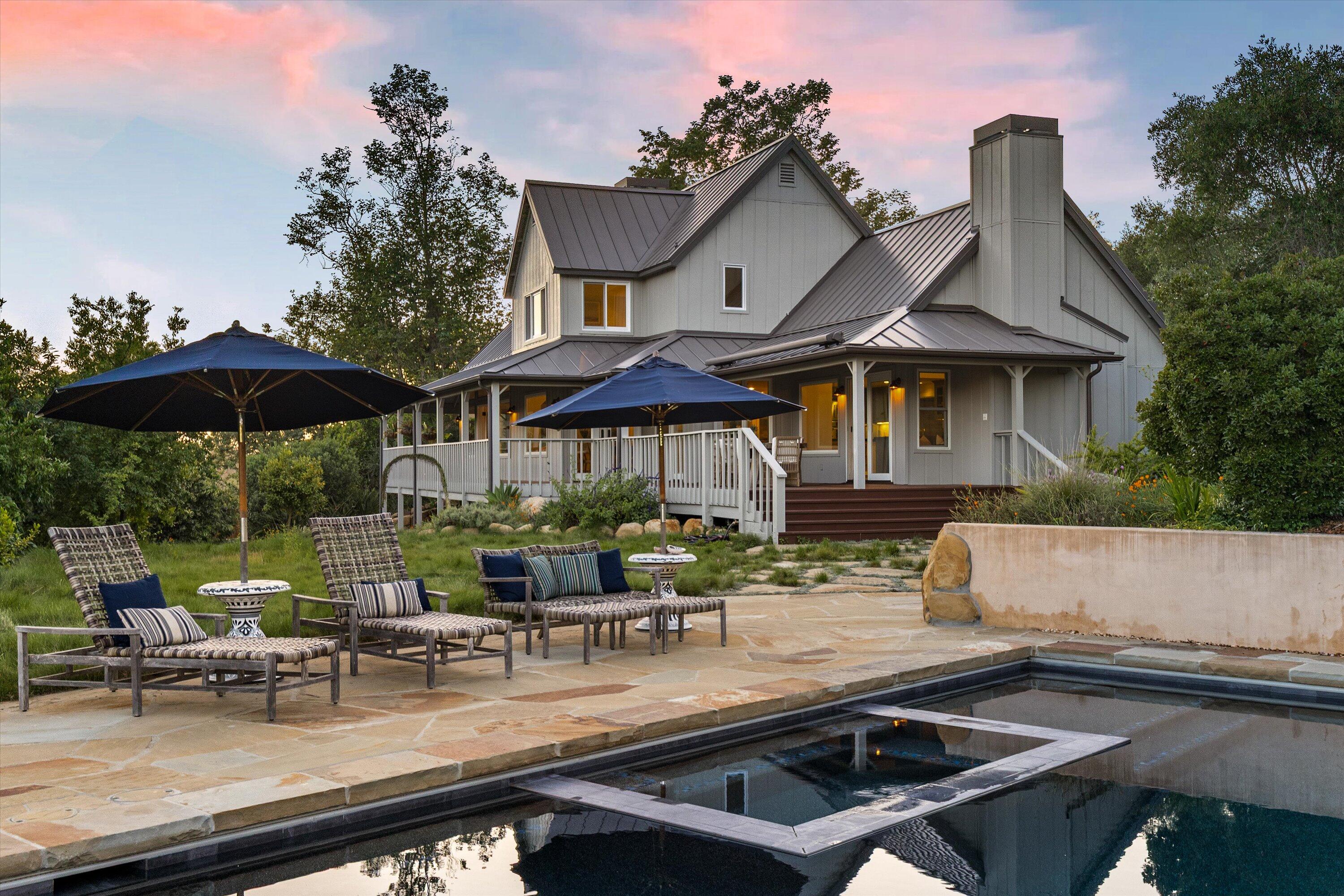 Carpinteria, California 93013, United States, 4 Bedrooms Bedrooms, ,5 BathroomsBathrooms,Residential,Active,125105