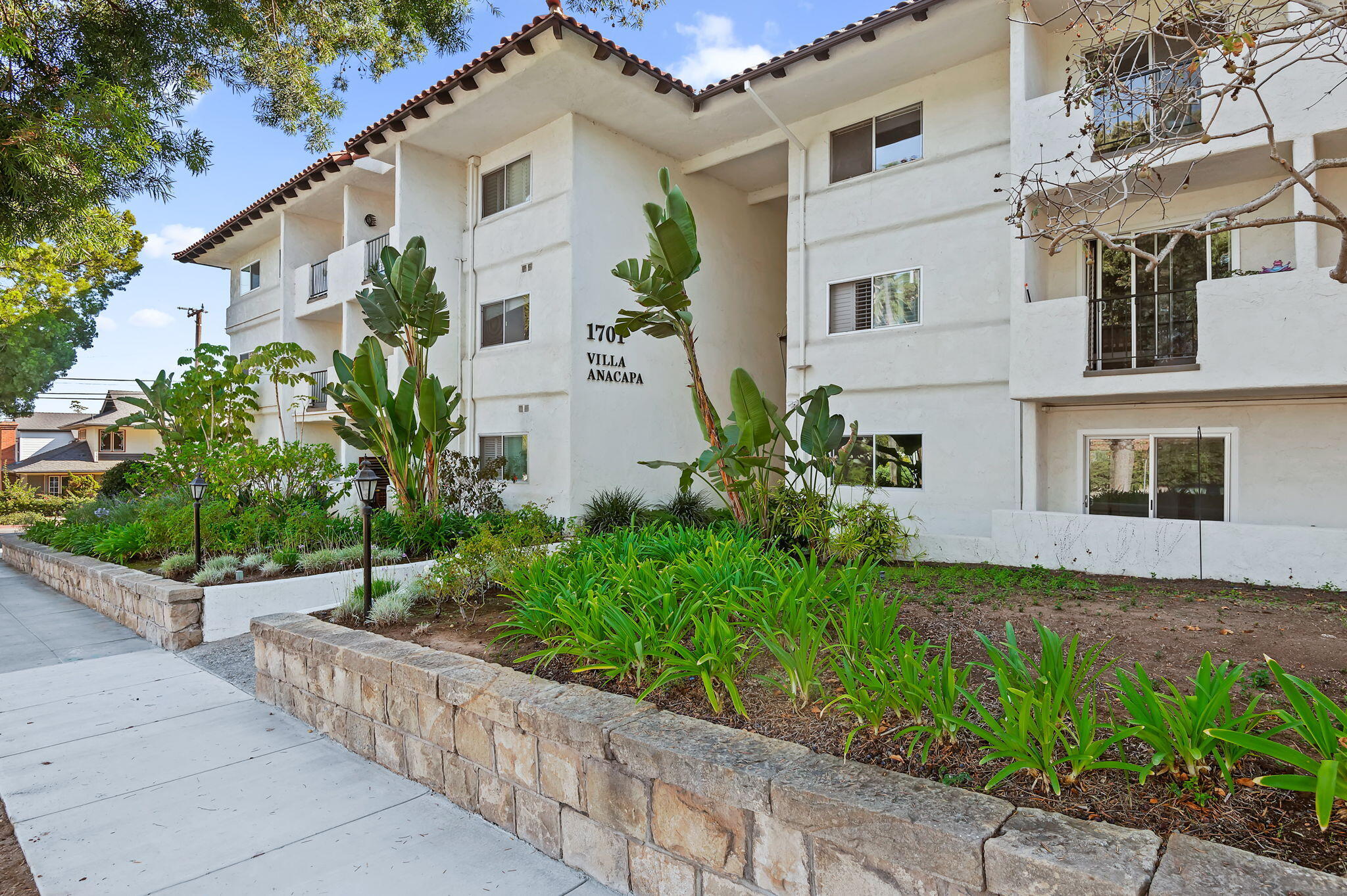 1701 Anacapa Street Unit 20