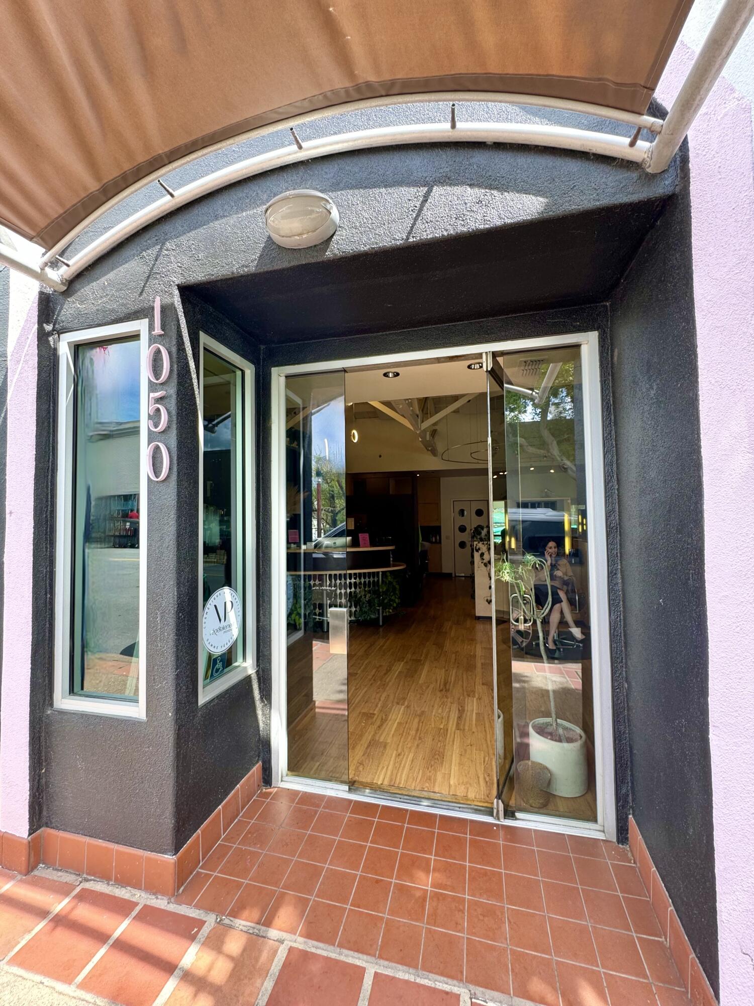 San Luis Obispo, California 93401, United States, ,2 BathroomsBathrooms,Commercial,Active,10982