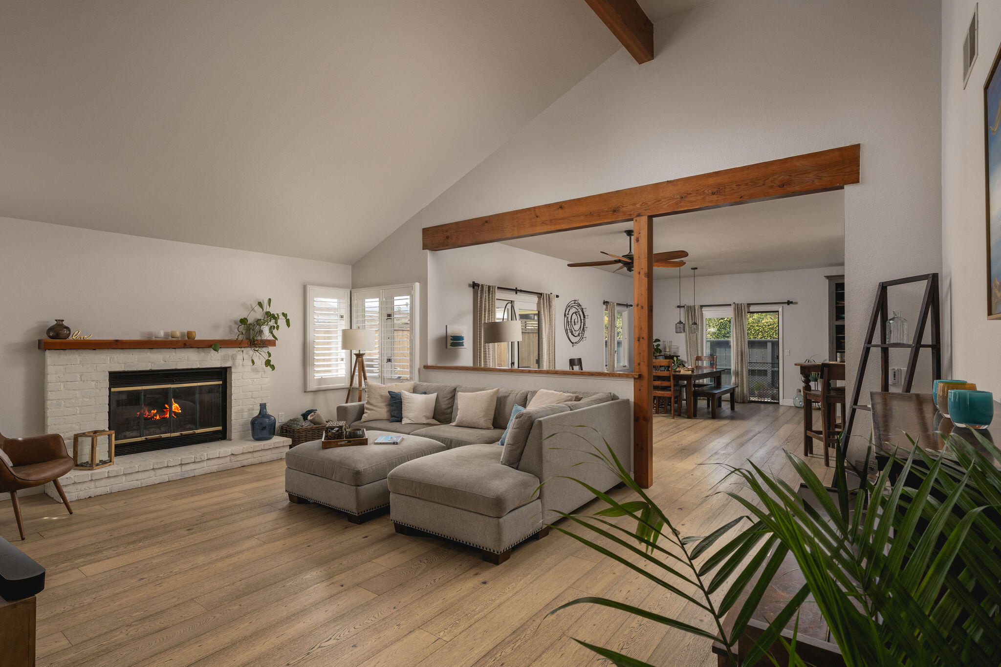 3726 Cedar Vista