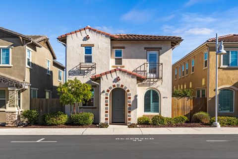 Photo of 1974 Blue Sage Lane, SANTA MARIA, CA 93458 (MLS # 26-170)