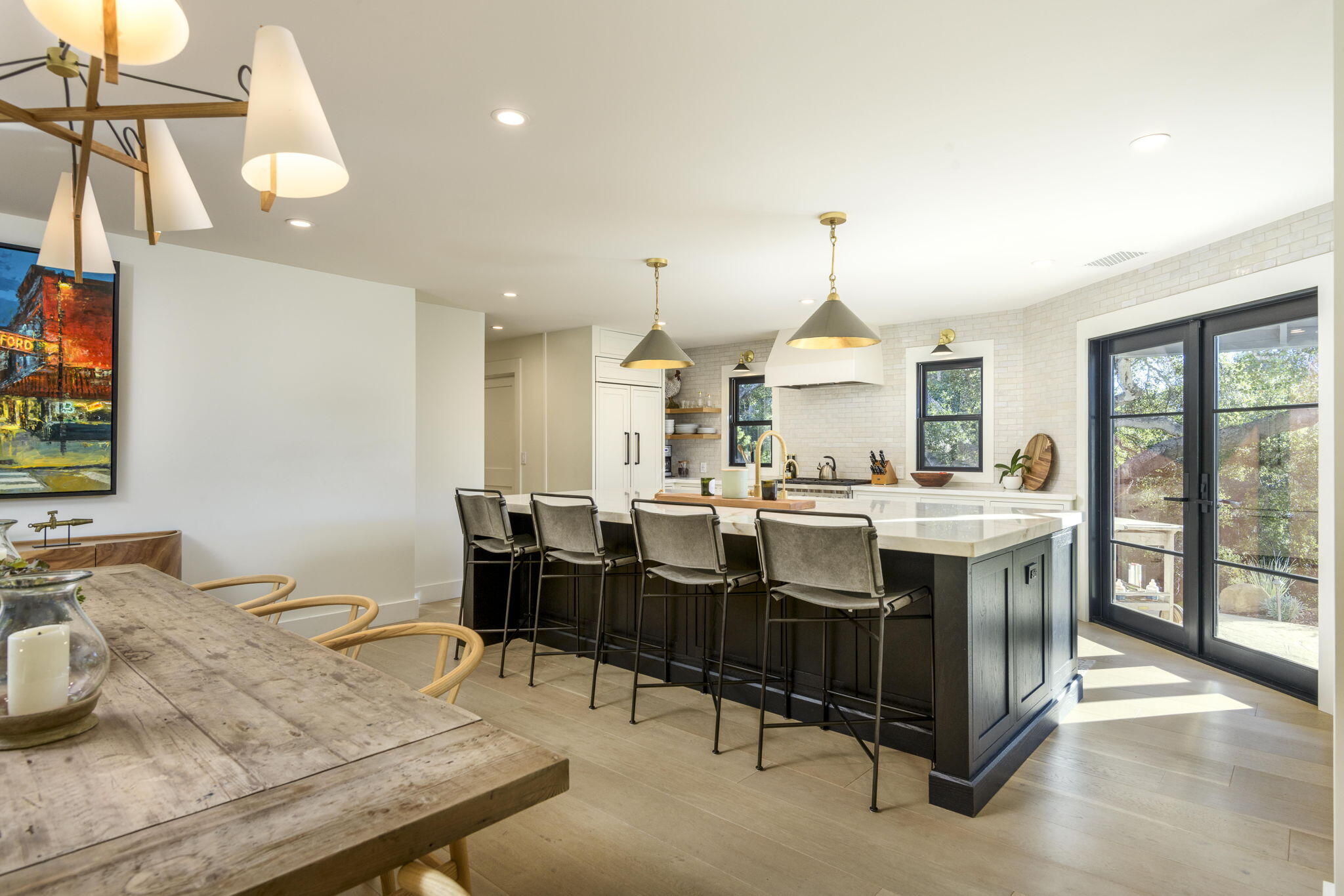 Santa Barbara, California 93108, United States, 4 Bedrooms Bedrooms, ,3 BathroomsBathrooms,Residential,Active,180856