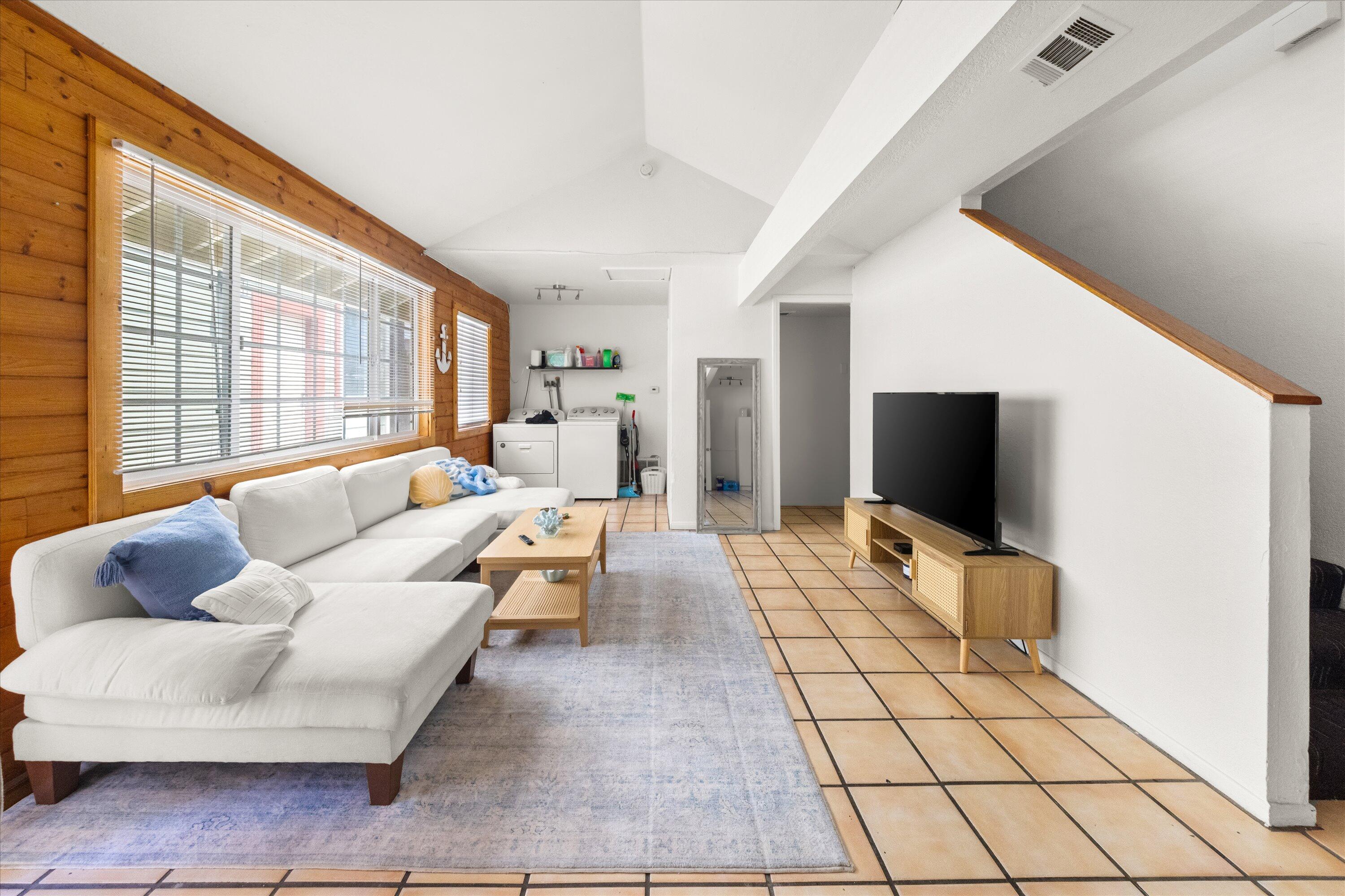 6516 Del Playa Drive