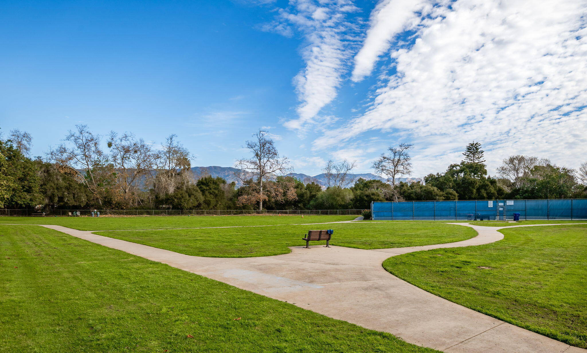 Goleta, California 93117, United States, 5 Bedrooms Bedrooms, ,3 BathroomsBathrooms,Residential,Pending,77232