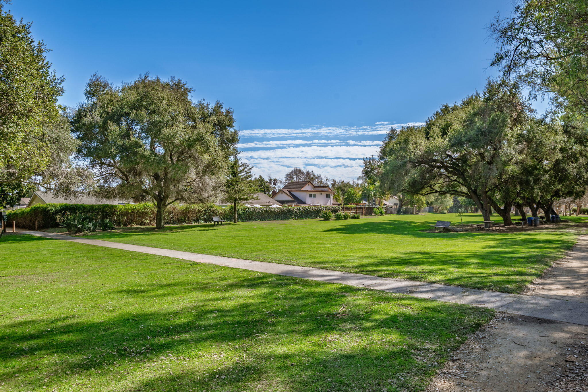 Goleta, California 93117, United States, 5 Bedrooms Bedrooms, ,3 BathroomsBathrooms,Residential,Pending,77232