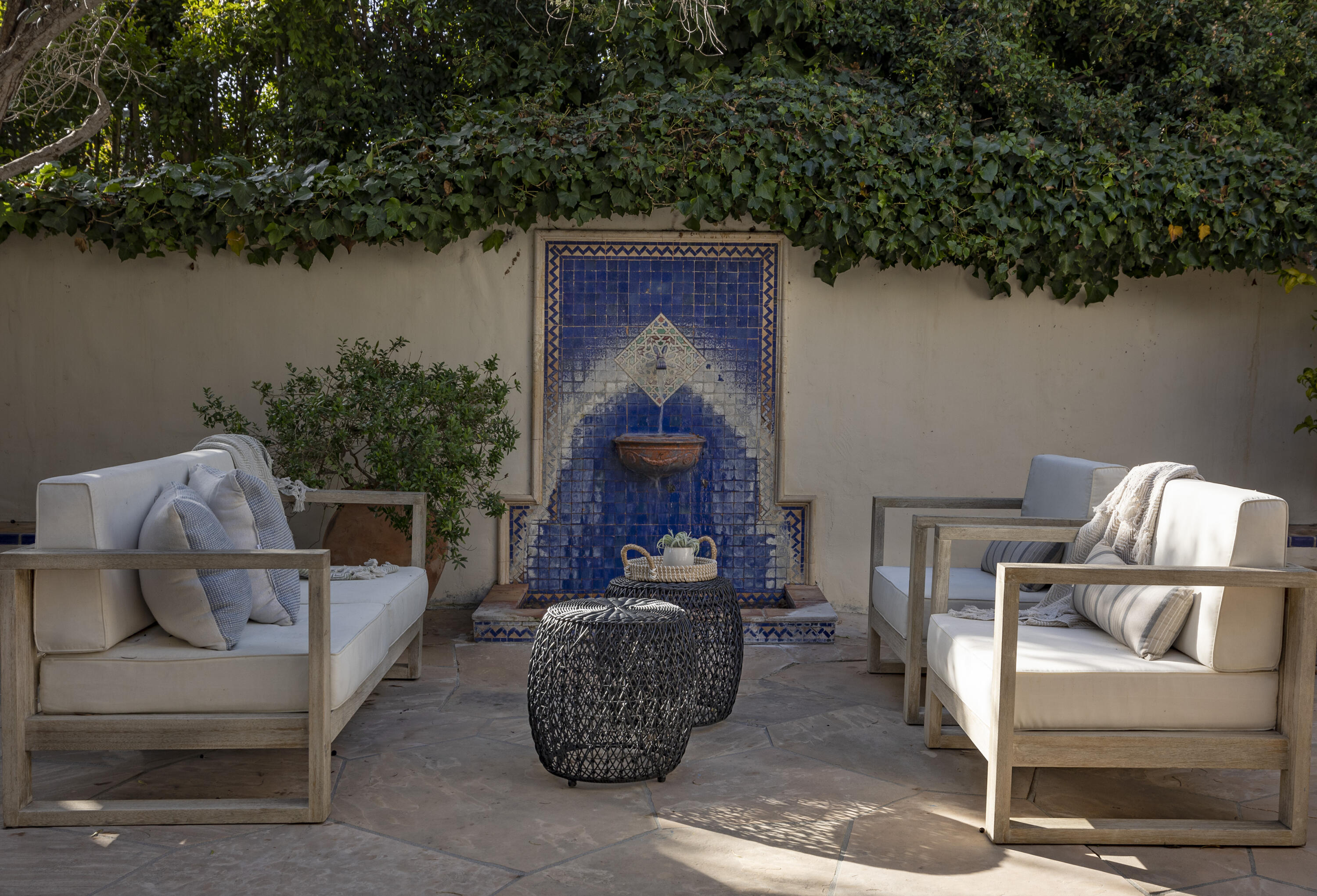 Santa Barbara, California 93110, United States, 4 Bedrooms Bedrooms, ,4 BathroomsBathrooms,Residential,Active,172908