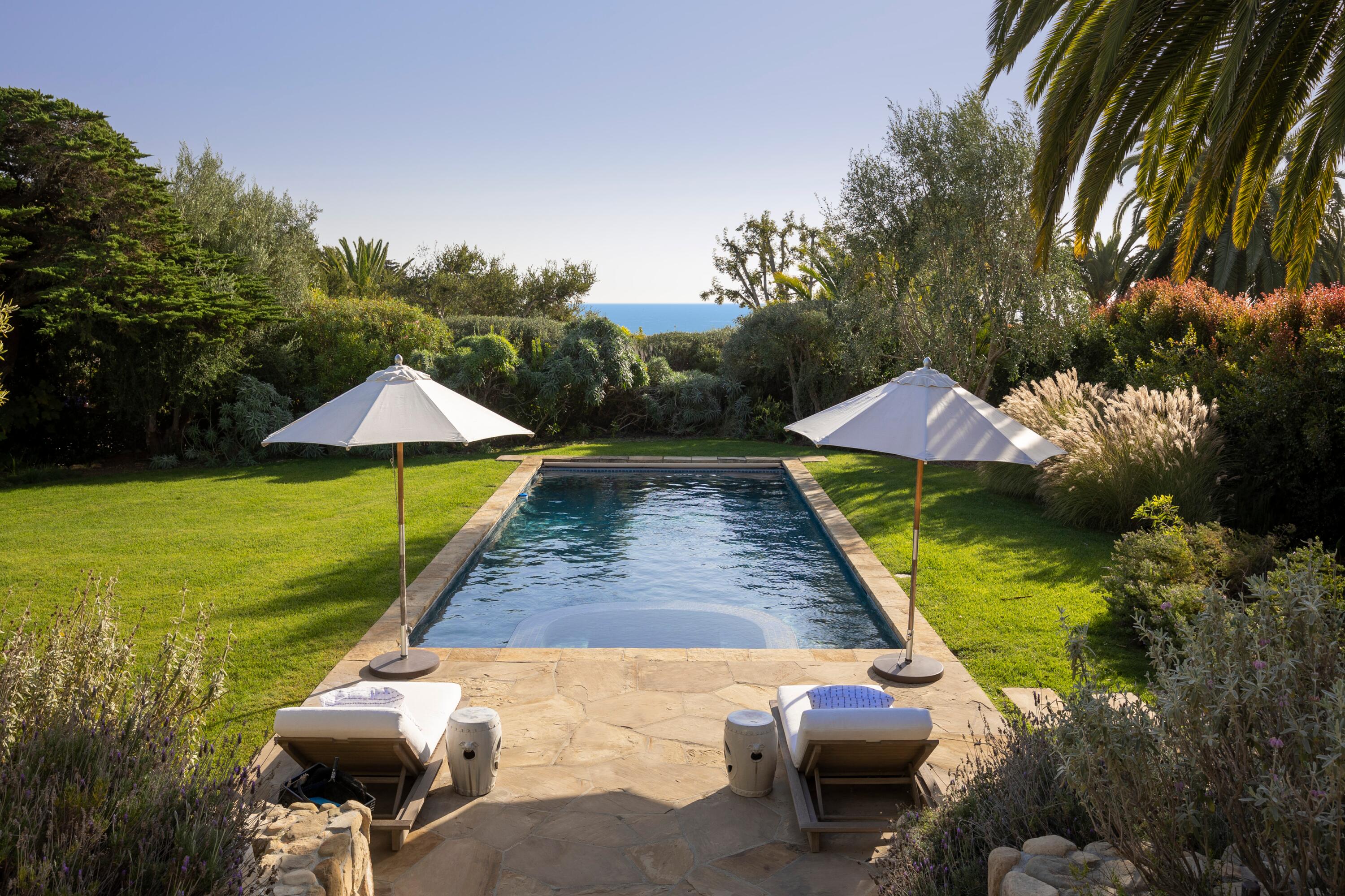 Santa Barbara, California 93110, United States, 4 Bedrooms Bedrooms, ,4 BathroomsBathrooms,Residential,Active,172908