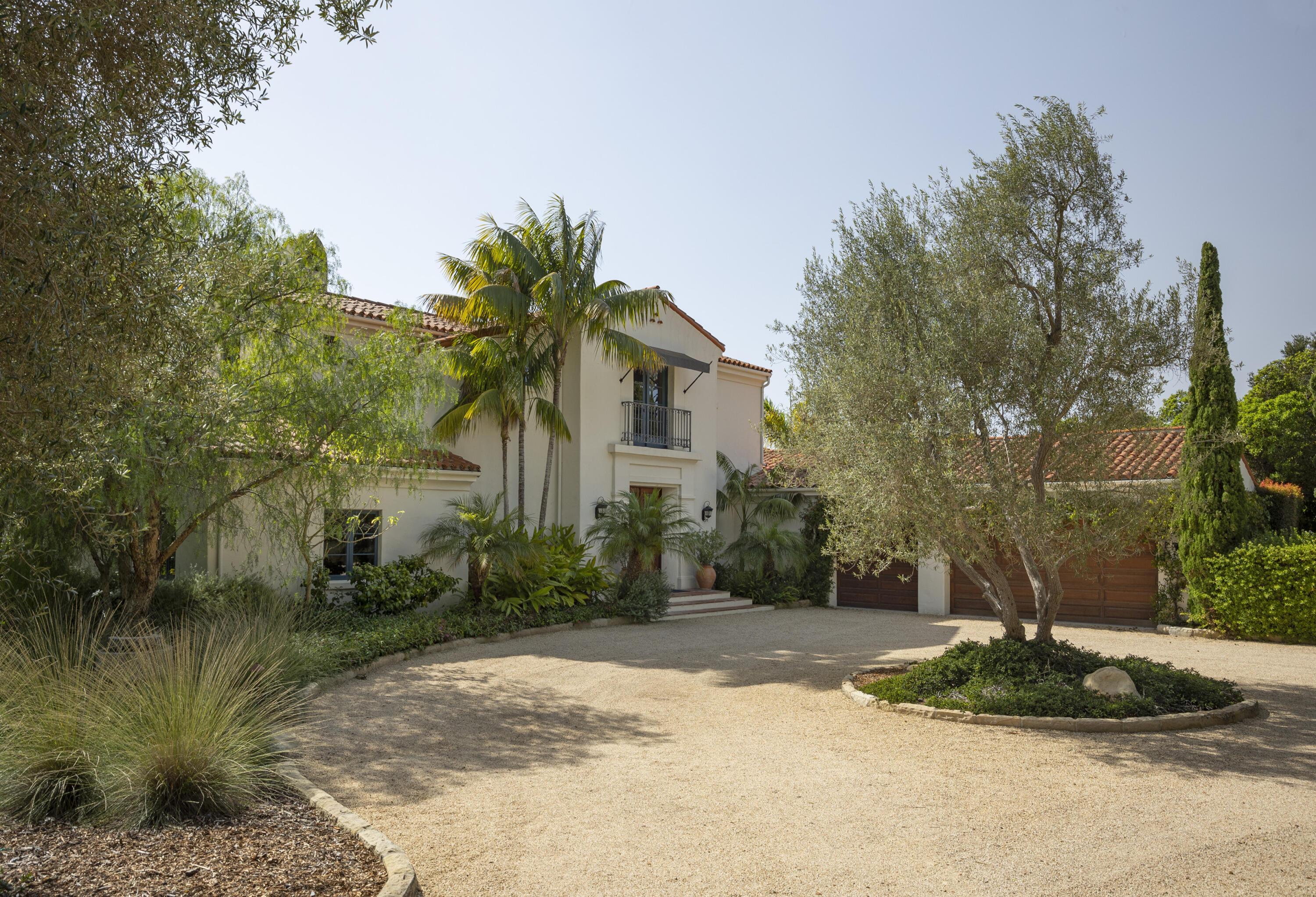 Santa Barbara, California 93110, United States, 4 Bedrooms Bedrooms, ,4 BathroomsBathrooms,Residential,Active,172908