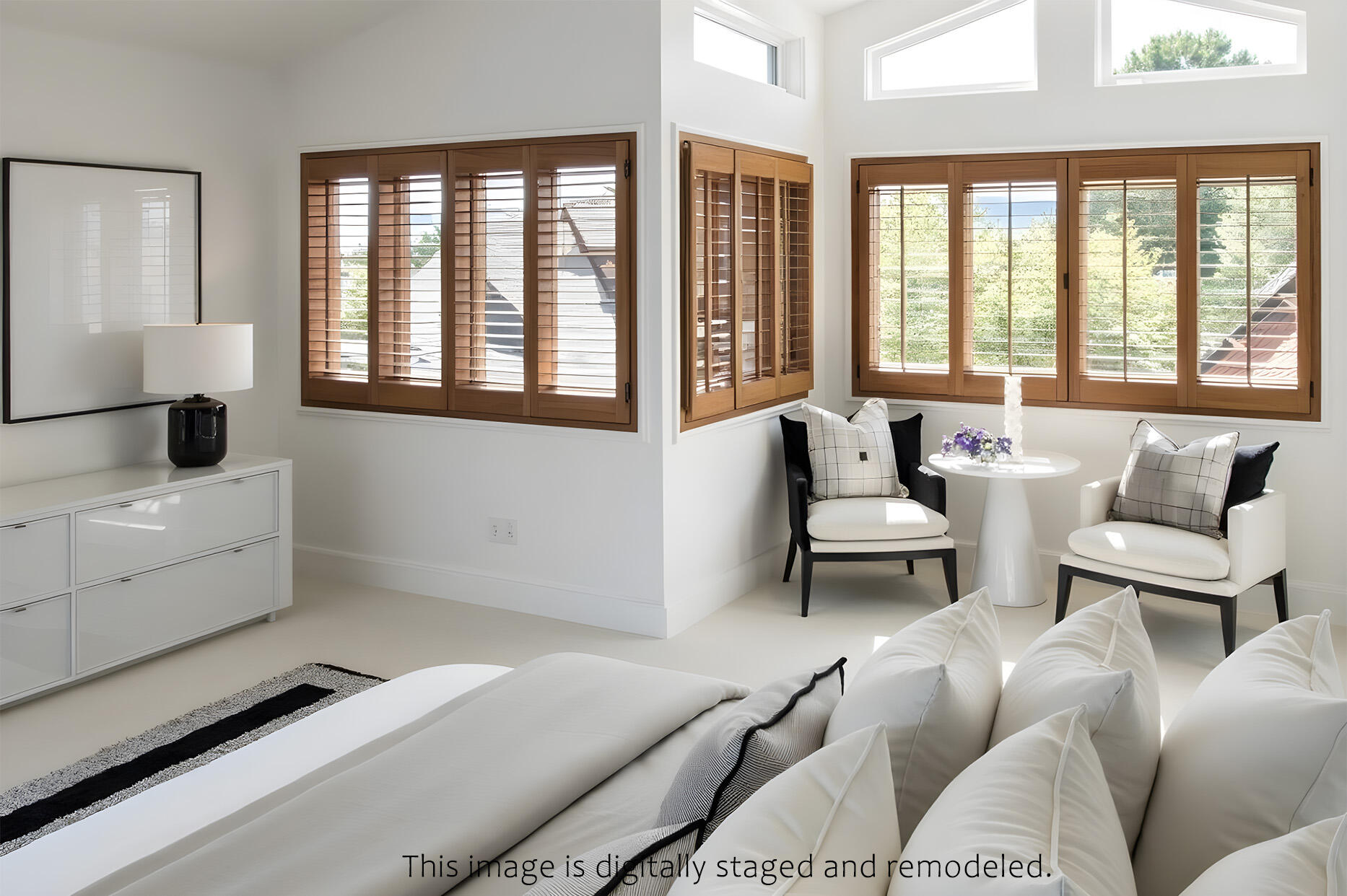 Out Of Area, California 93063, United States, 4 Bedrooms Bedrooms, ,3 BathroomsBathrooms,Residential,Pending,21271