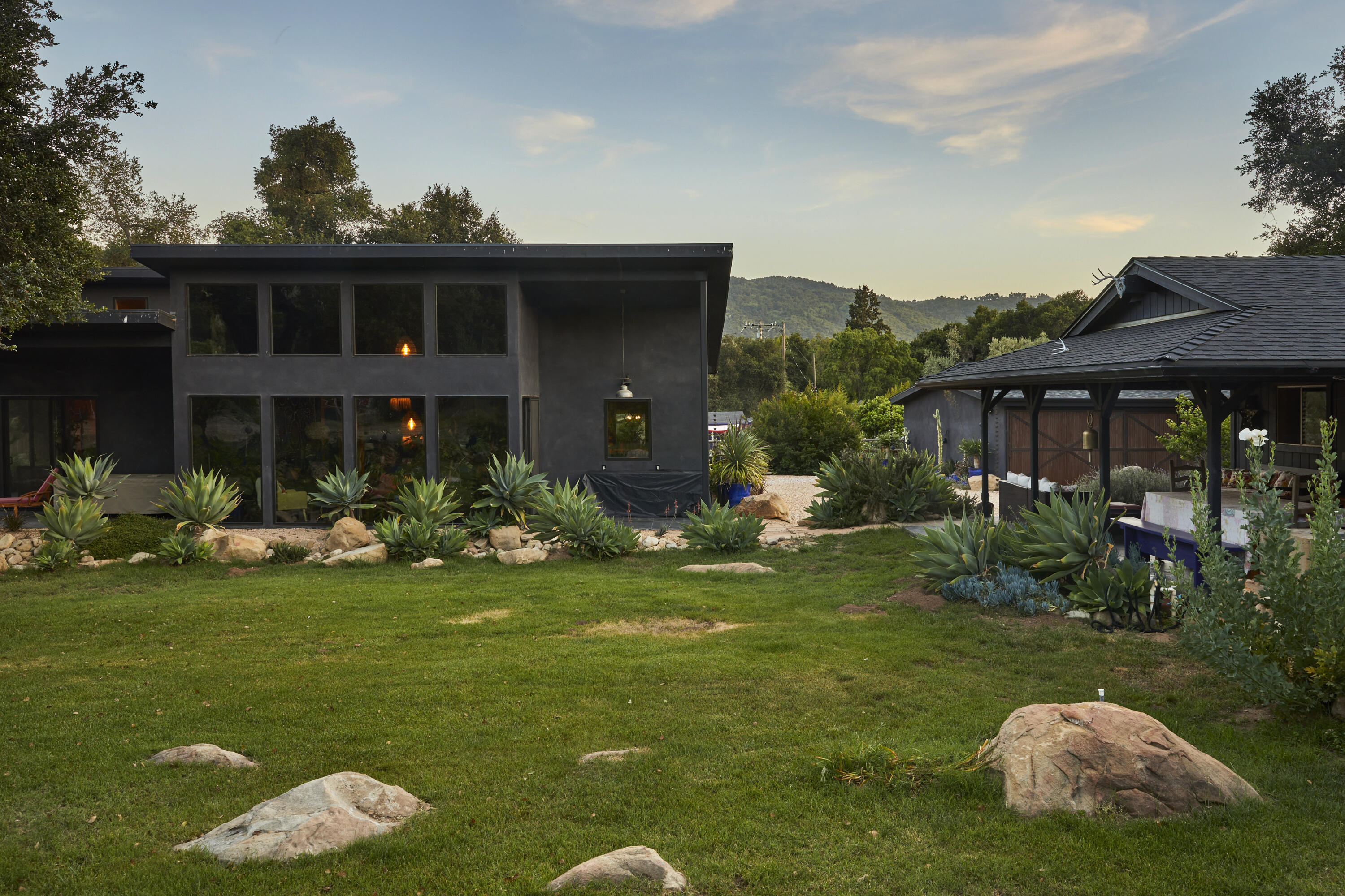 Santa Paula, California 93060, United States, 3 Bedrooms Bedrooms, ,3 BathroomsBathrooms,Residential,Active,154490