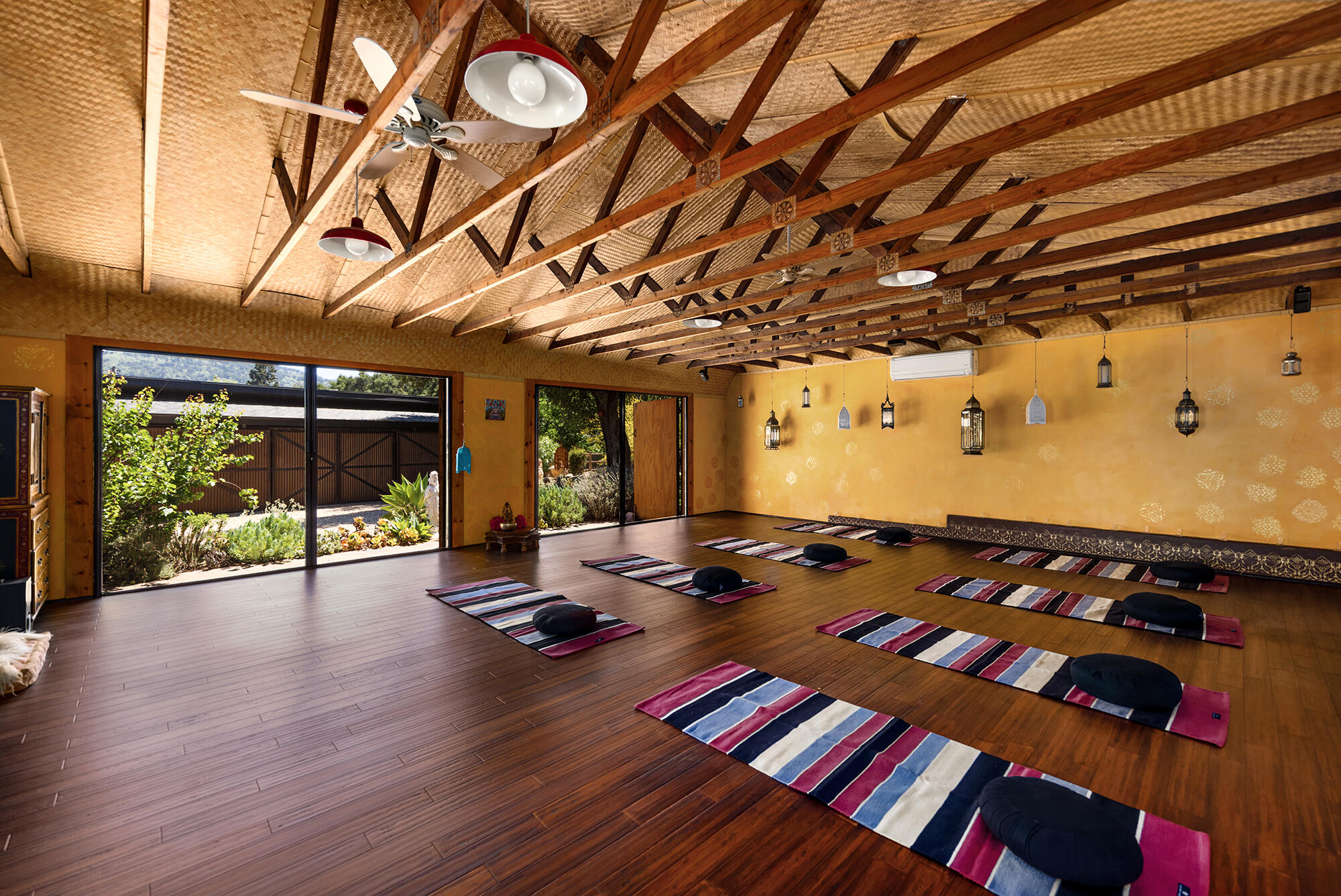 Santa Paula, California 93060, United States, 3 Bedrooms Bedrooms, ,3 BathroomsBathrooms,Residential,Active,154490