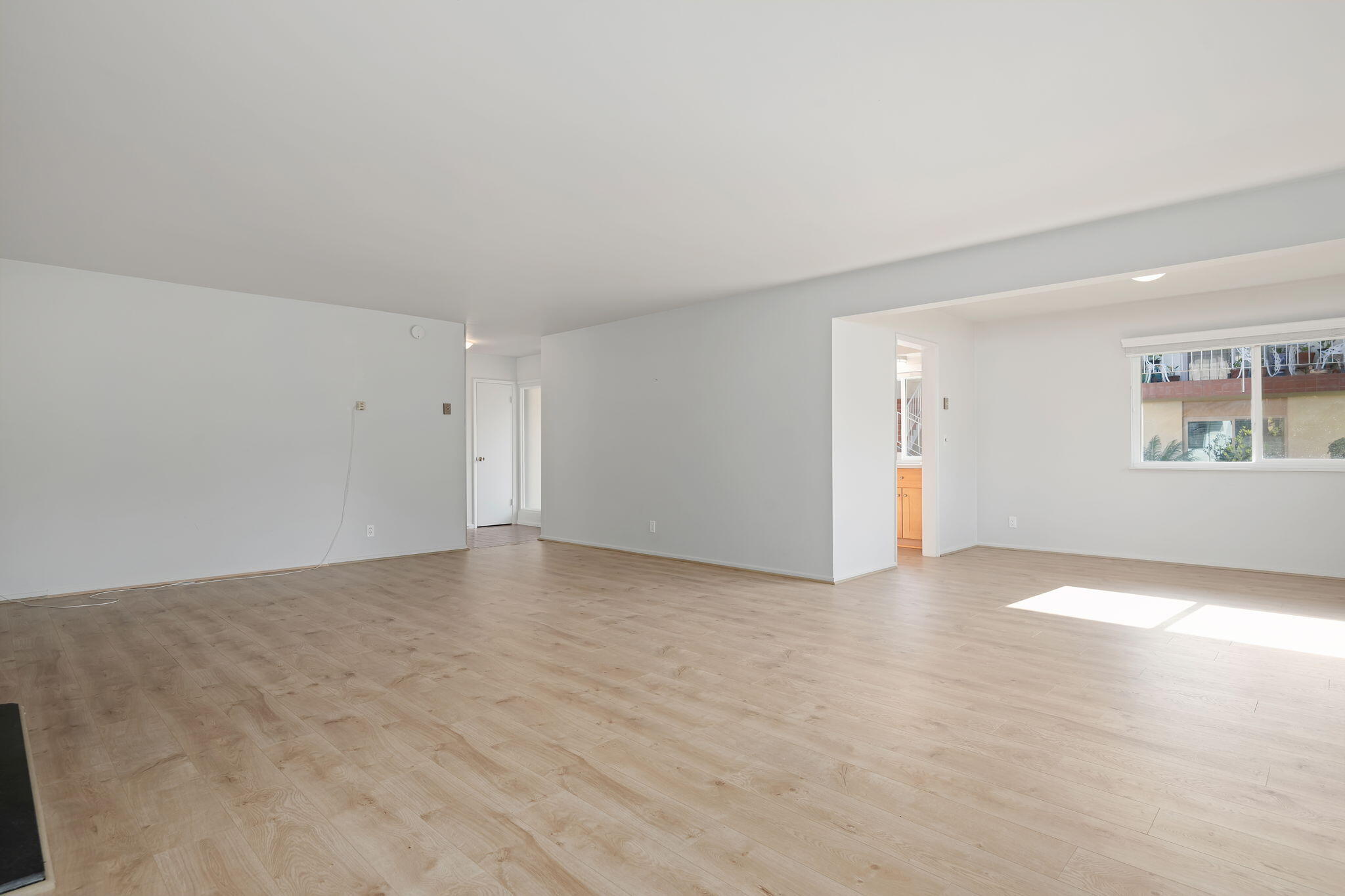 Santa Barbara, California 93105, United States, ,Residential,Active,200066